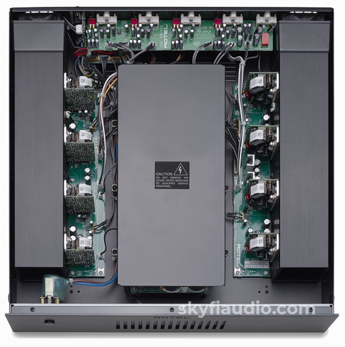 Rotel Rkb-8100 - 8X100 Channel Theater Or Multi Room Amplifier
