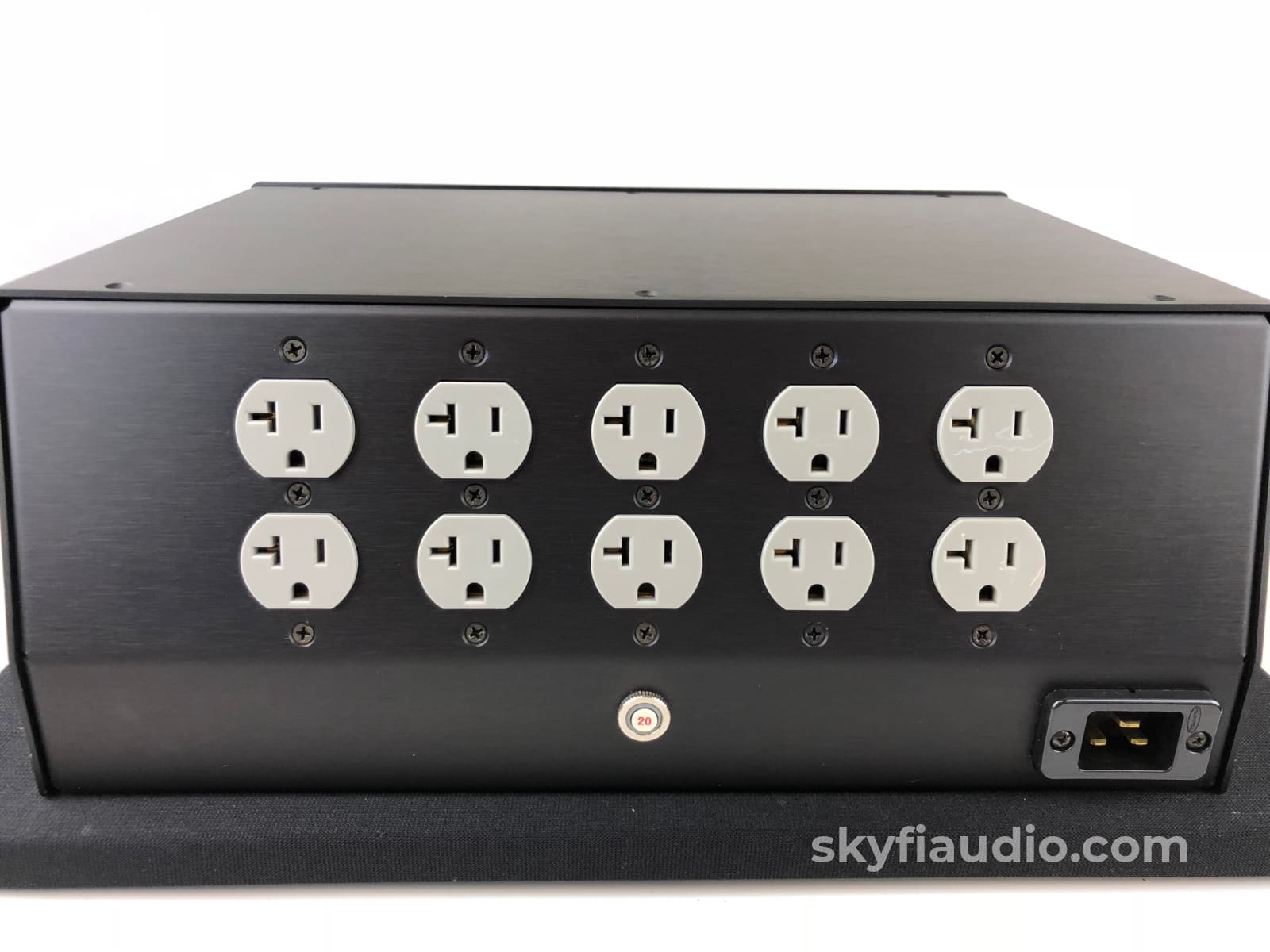 Running Springs Audio Dmitri Ac Power Conditioner