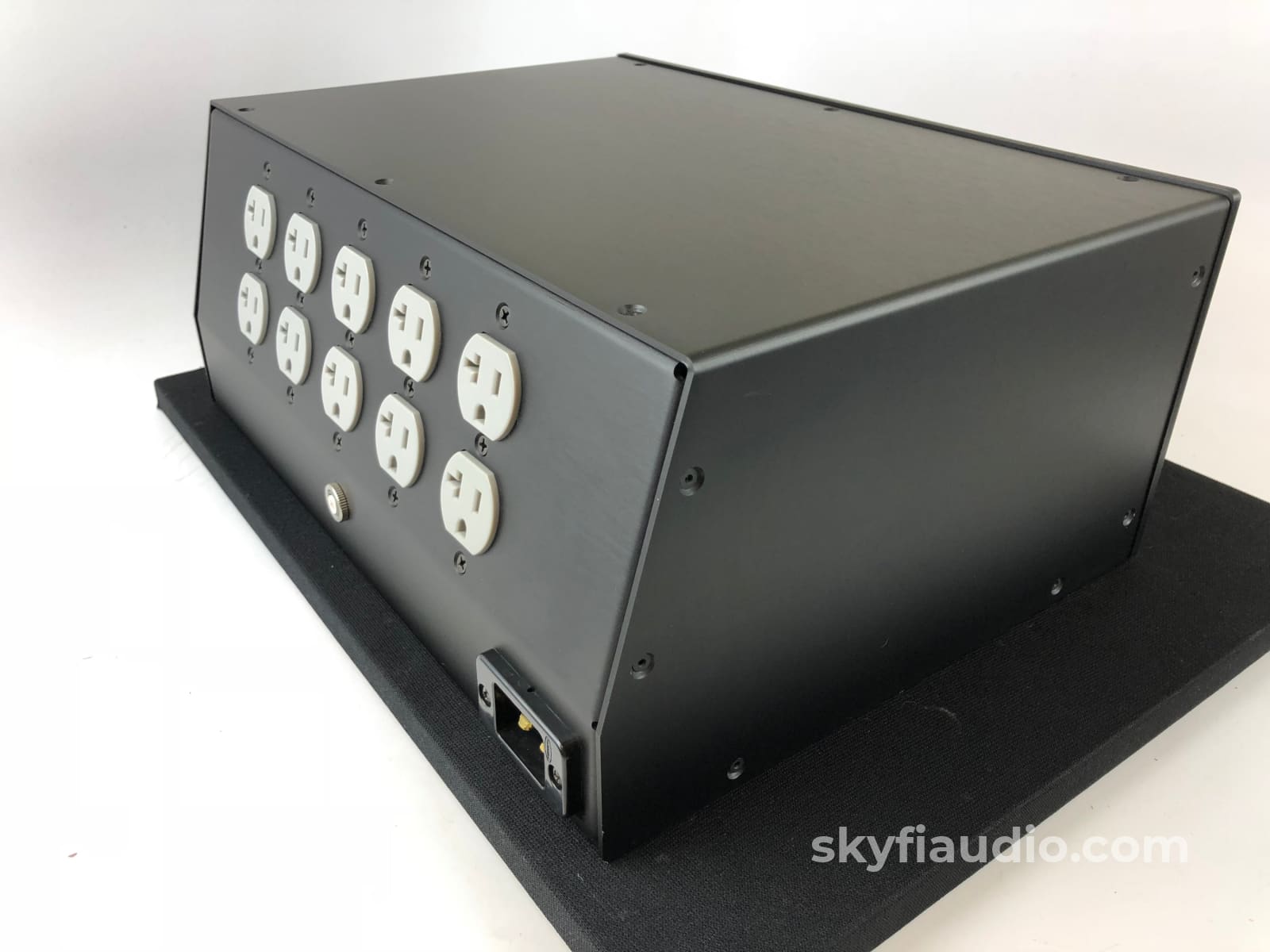 Running Springs Audio Dmitri Ac Power Conditioner