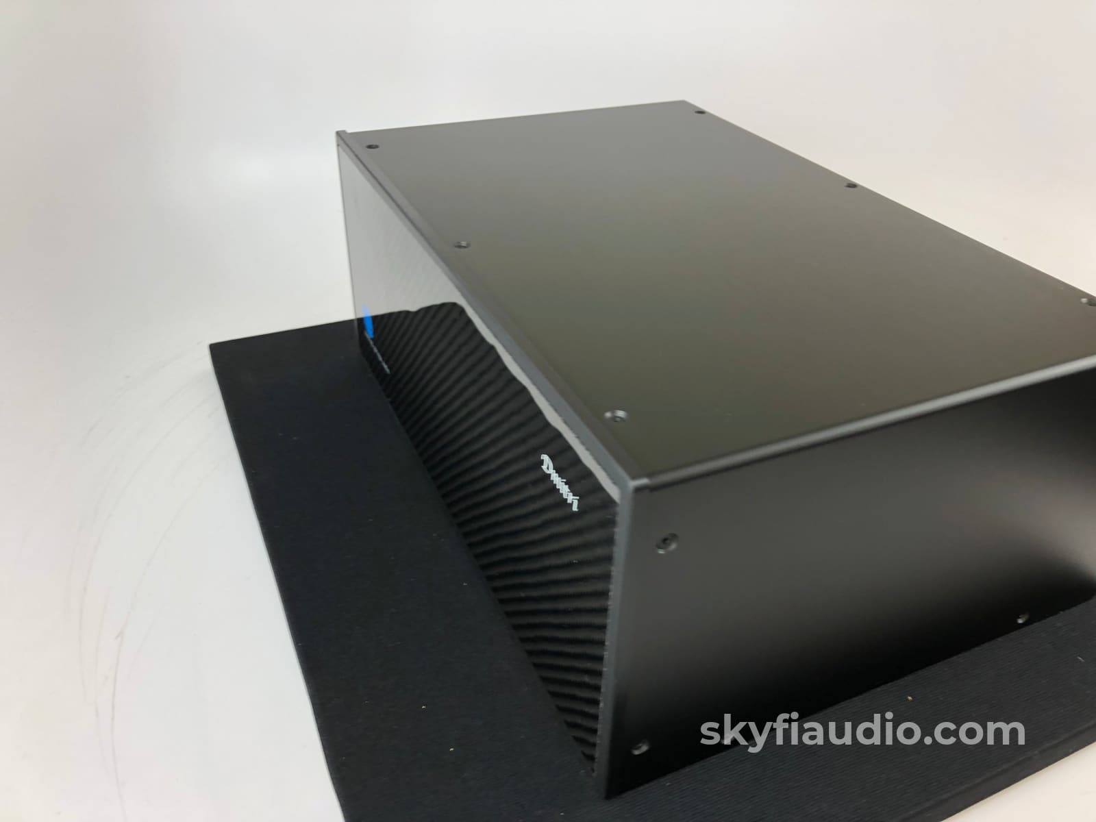 Running Springs Audio Dmitri Ac Power Conditioner