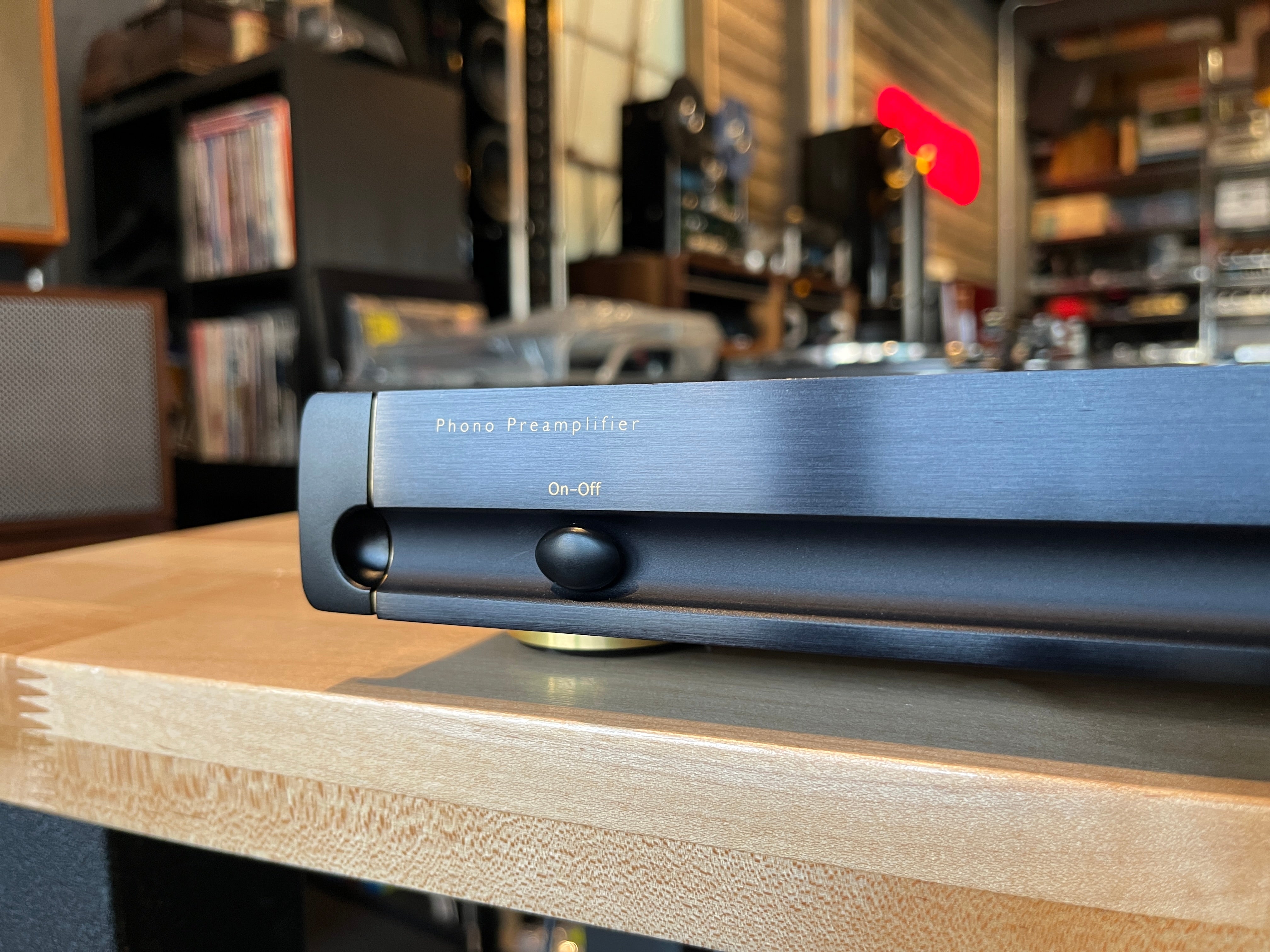 Parasound JC3 Jr. Phono Preamp - Compact and High Performance