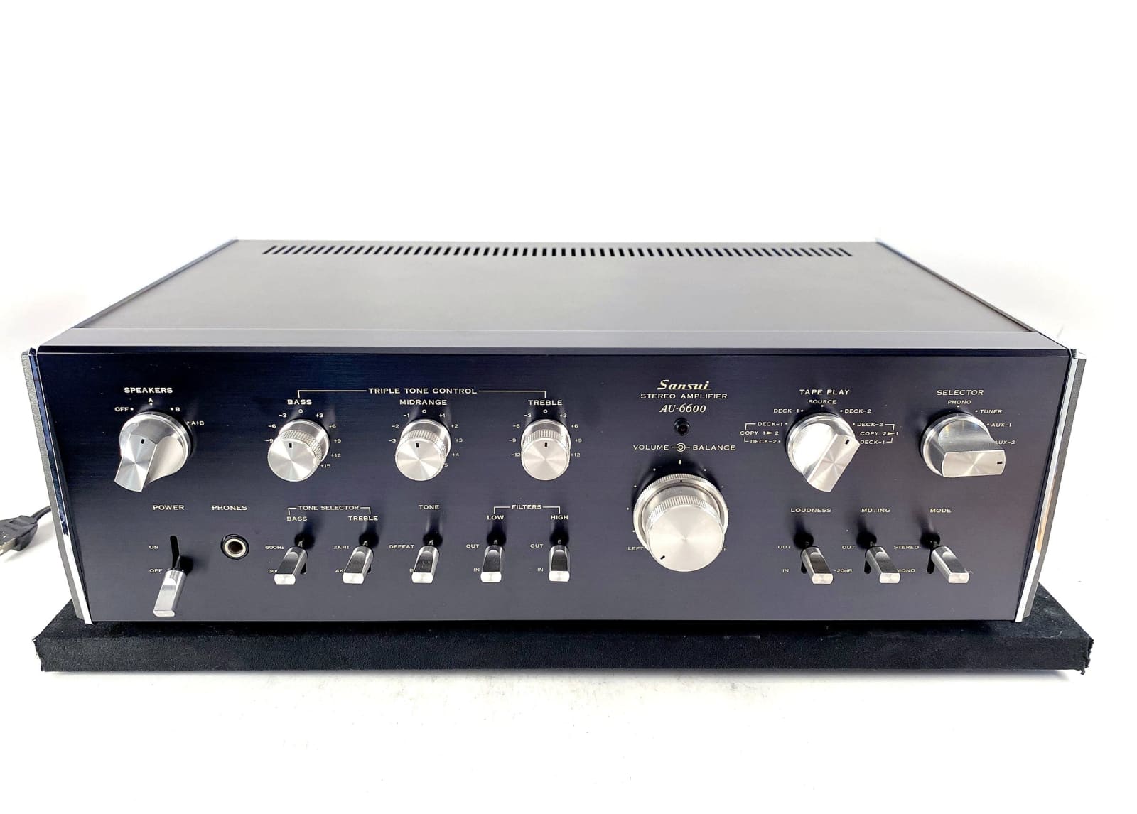 Sansui AU-6600 Integrated Amplifier - Super Clean from the 70's