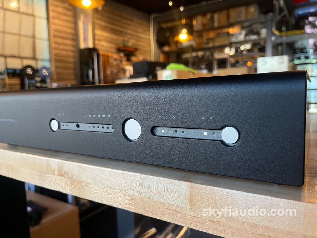Schiit Audio Yggdrasil + Lim DAC CD + Digital