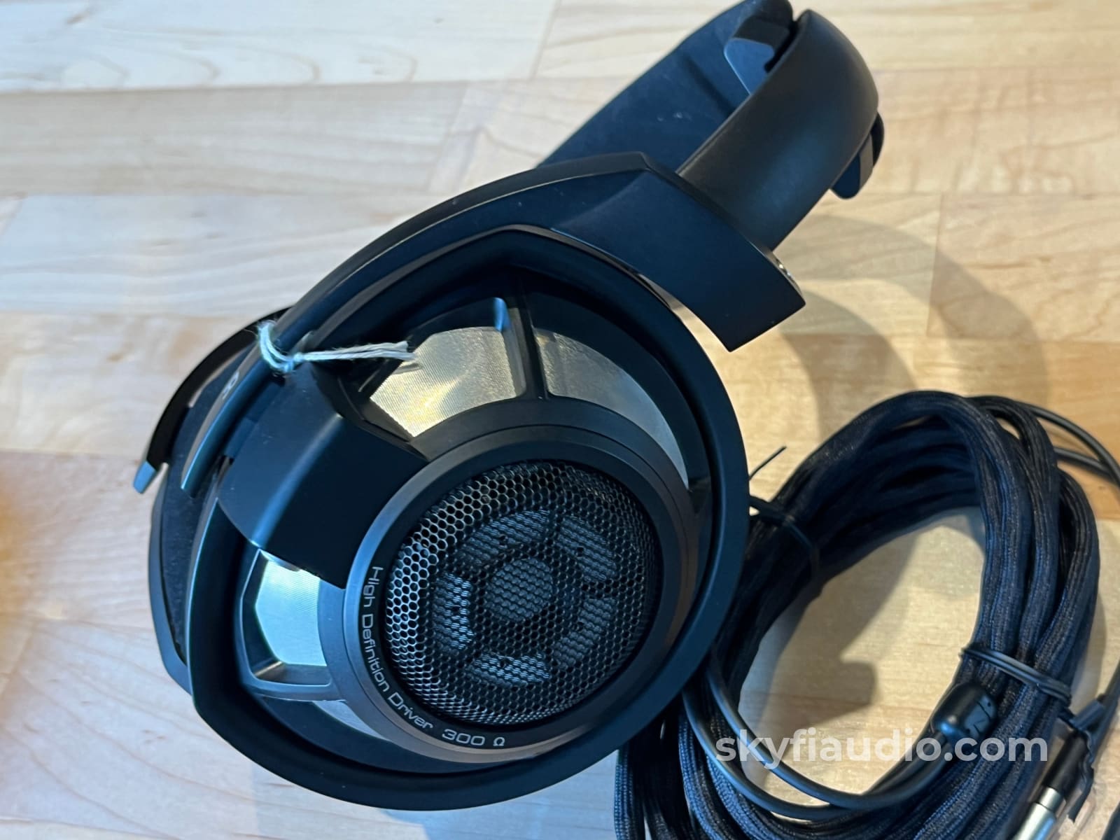 Sennheiser HD 800 Reference Open Back Headphones Headphones