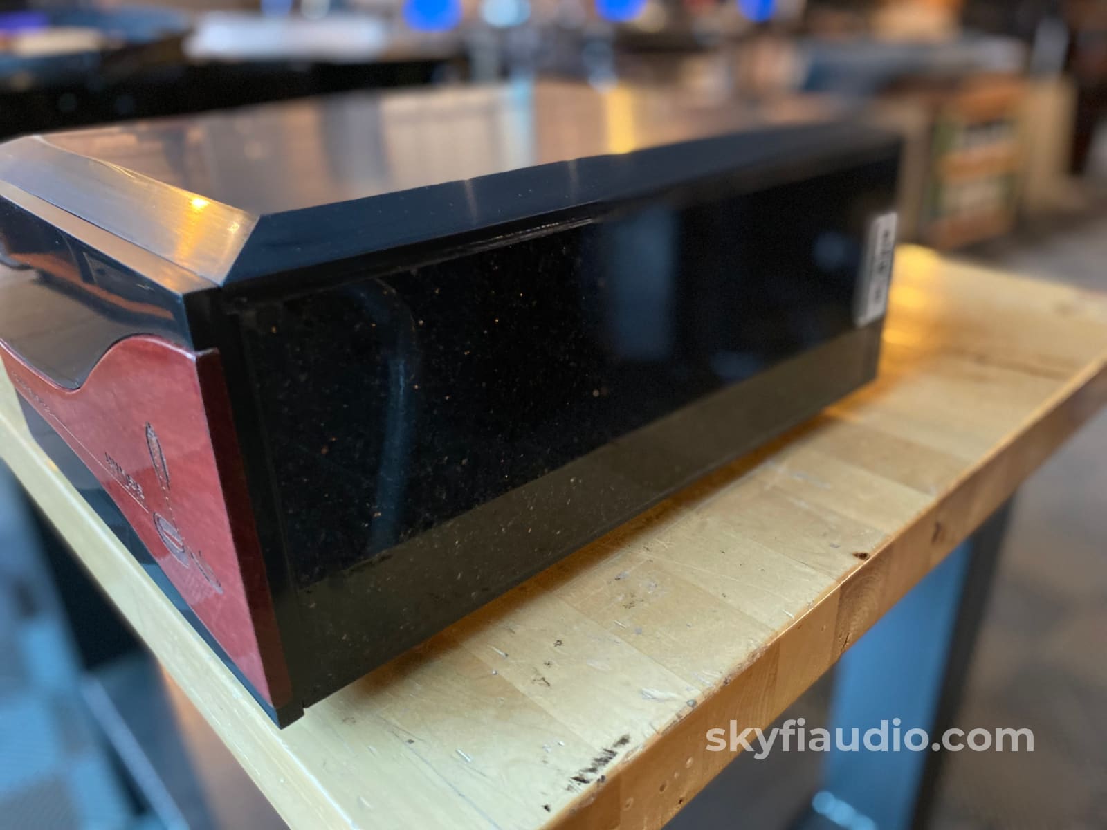 Shunyata Hydra Powersnakes Power Conditioner - Original Wood Version