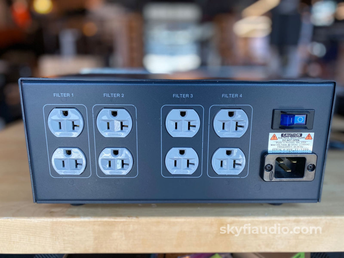 Shunyata Hyda V-Ray Power Conditioner