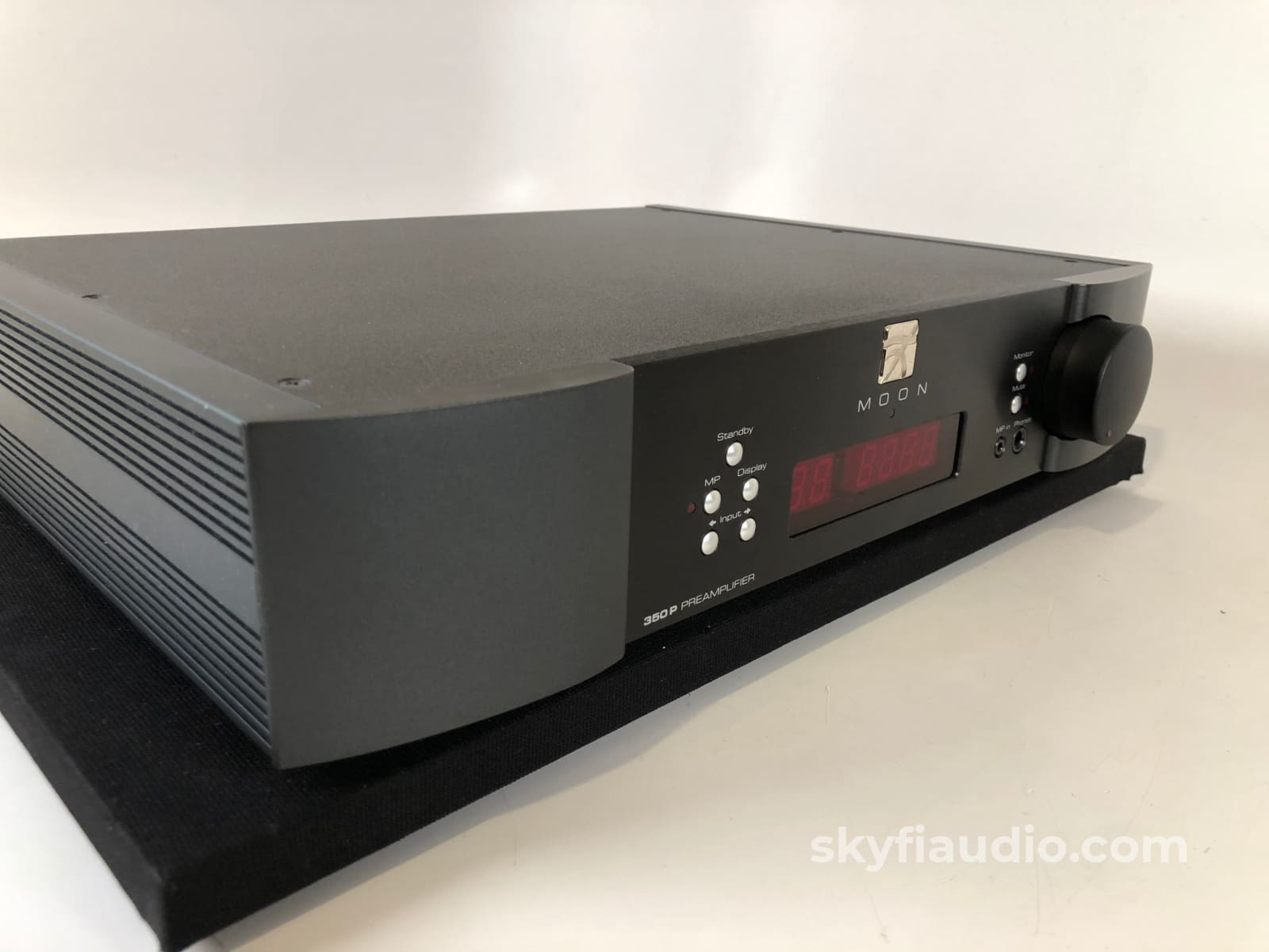 Simaudio 350P Analog Preamp/Dac - Complete And Like New Preamplifier