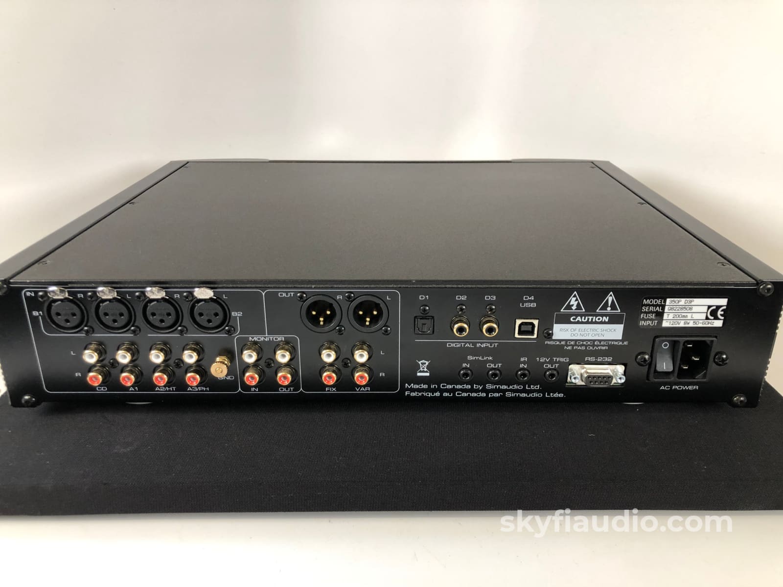 Simaudio 350P Analog Preamp/Dac - Complete And Like New Preamplifier