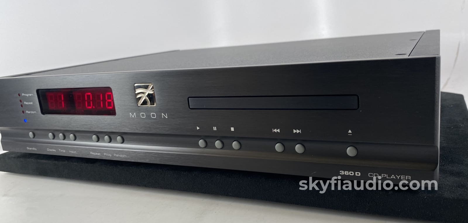 Simaudio Moon 360D - Upsampling 24-Bit/1.411Mhz Cd Player And Dac With Remote + Digital