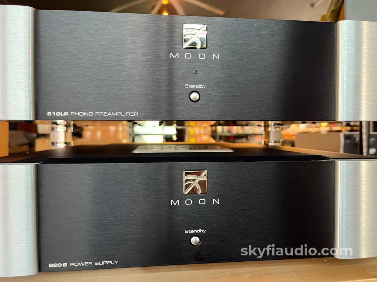 Moon Audio 610LP Phono Preamp + 820 S Power Supply w/ Stacking Bridges Preamplifier