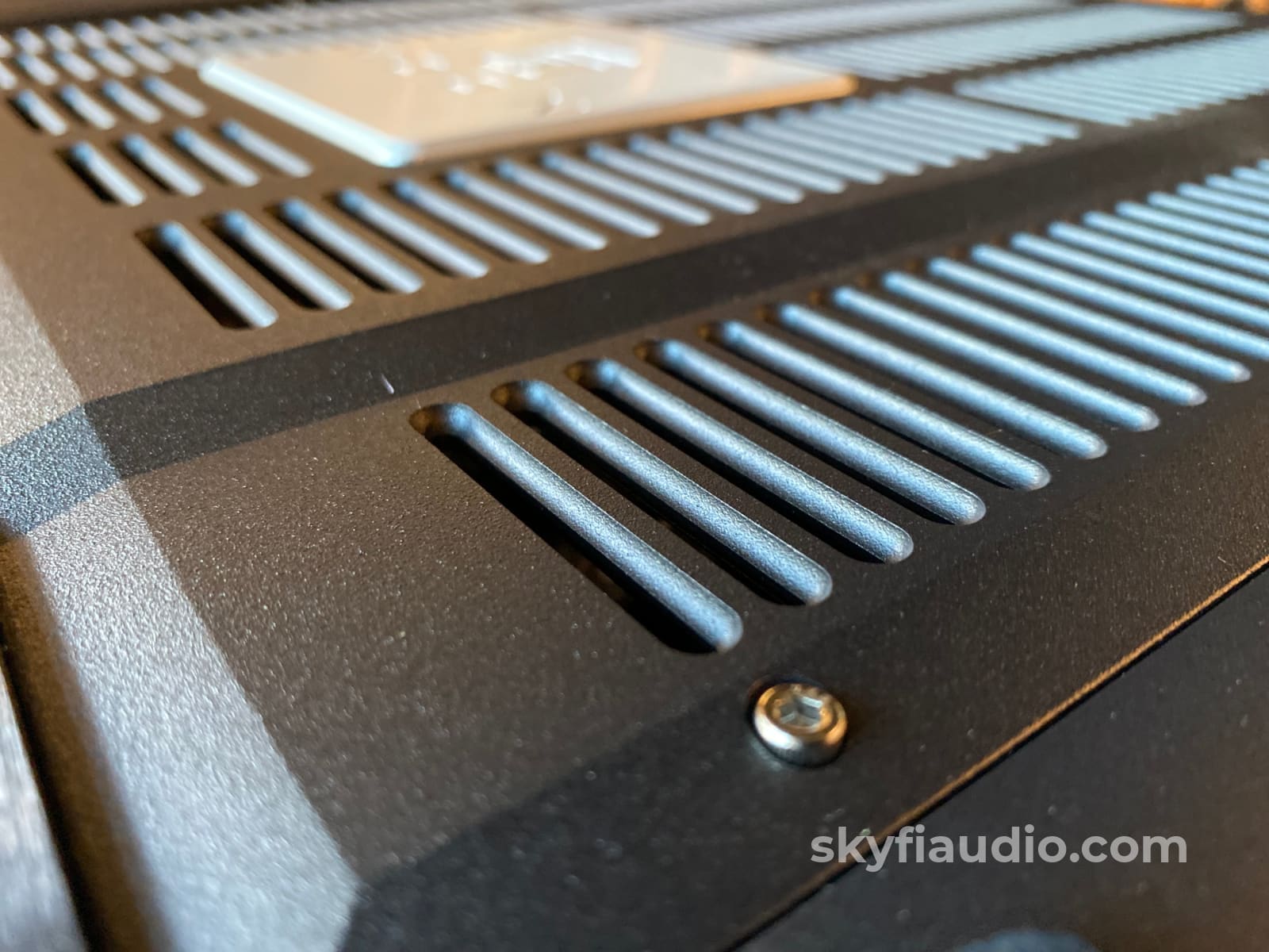 Simaudio 880M Mono Flagship Power Amplifiers - Tested At 1000W Amplifier