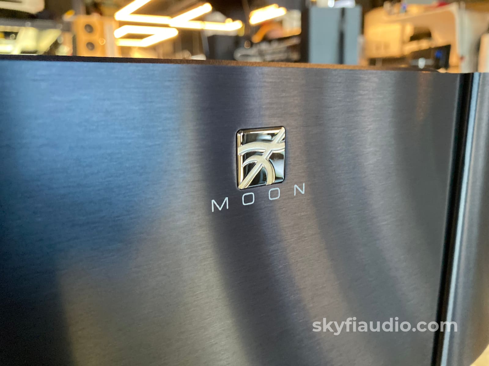 Simaudio 880M Mono Flagship Power Amplifiers - Tested At 1000W Amplifier