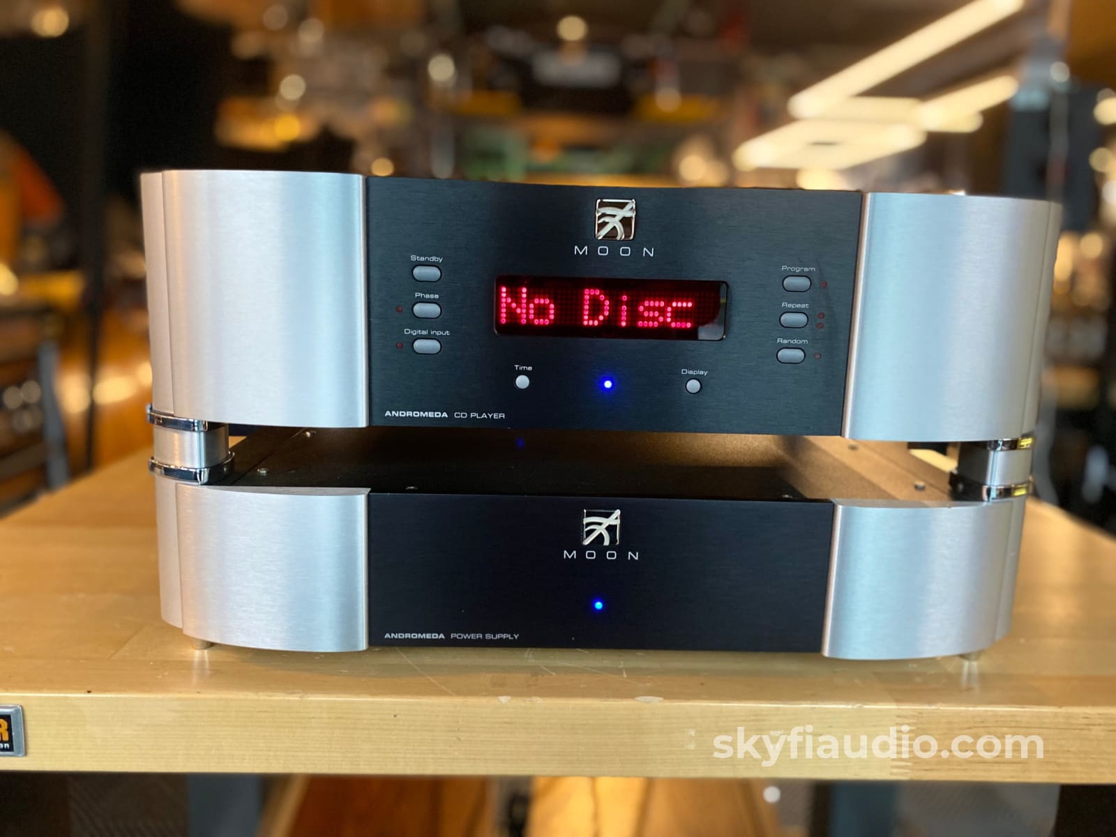 Simaudio Moon Evolution Andromeda Reference Cd Player - Dual Chassis + Digital