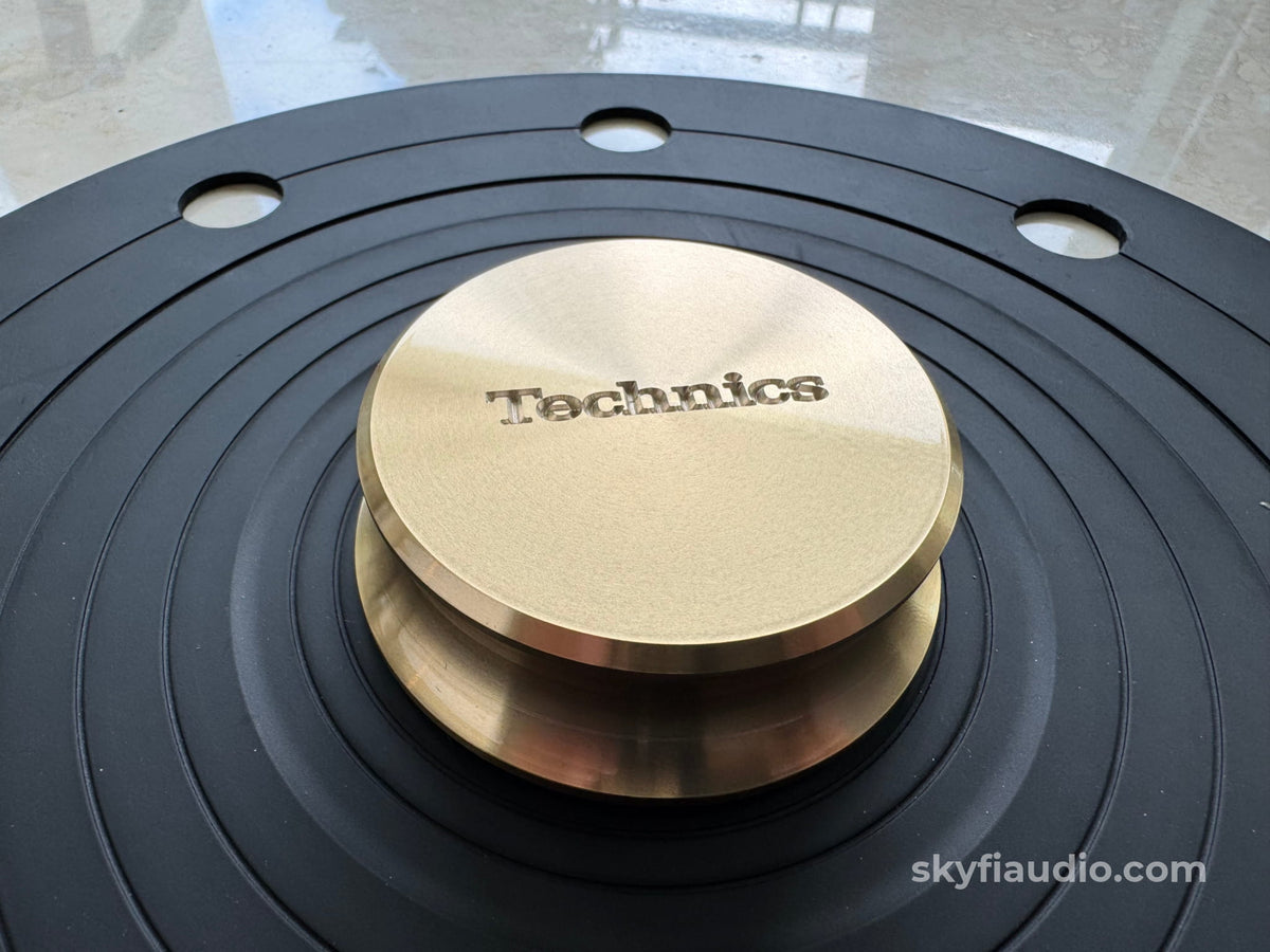 SkyFi Record Puck – Solid Polished Brass - Perfect for Technics Turntables Accessory