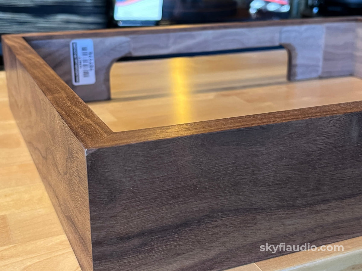 SkyFi Wood Plinth For Technics Turntables Walnut - Pre-Loved - Accessory