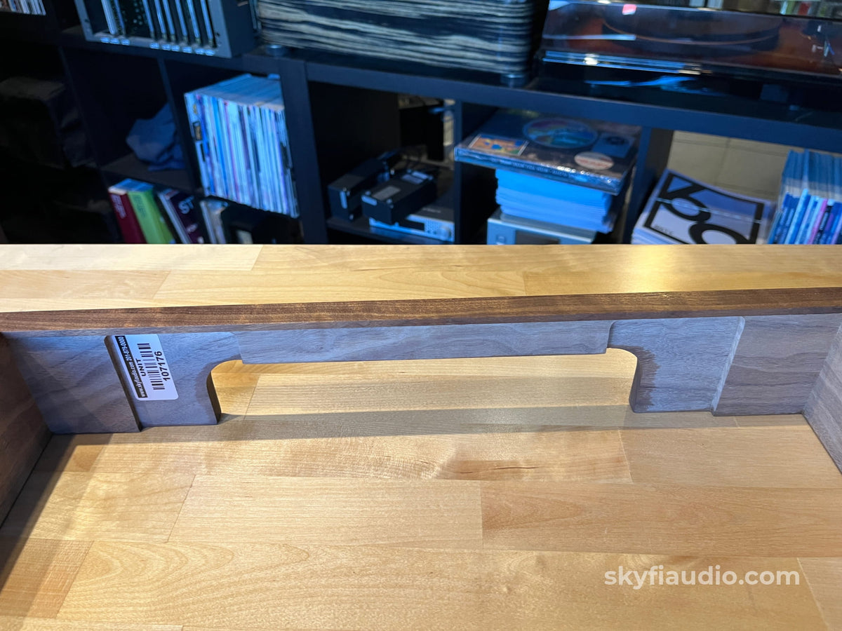 SkyFi Wood Plinth For Technics Turntables Walnut - Pre-Loved - Accessory