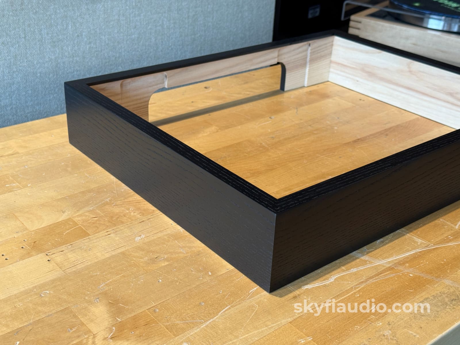 SkyFi Wood Plinth for Technics SL-1200G and Other Models Accessory