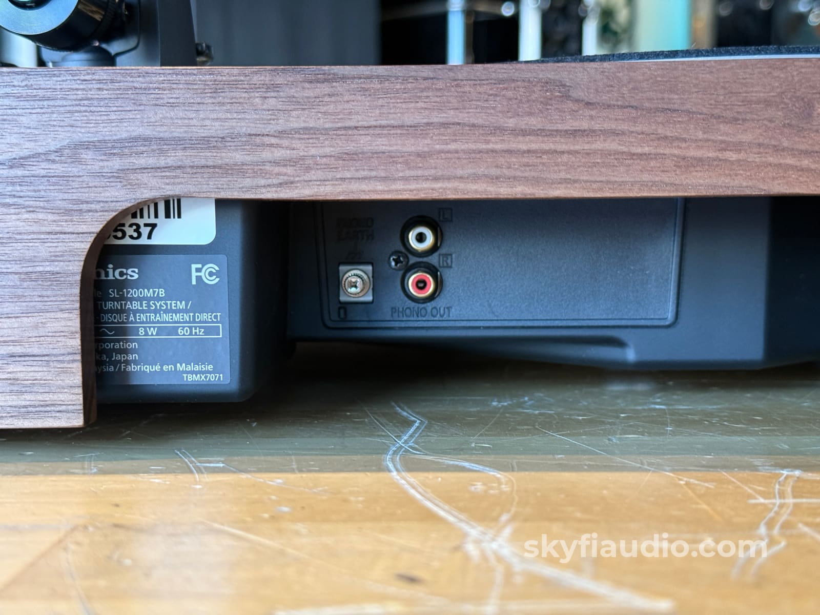SkyFi Wood Plinth for Technics SL-1200G and Other Models Accessory