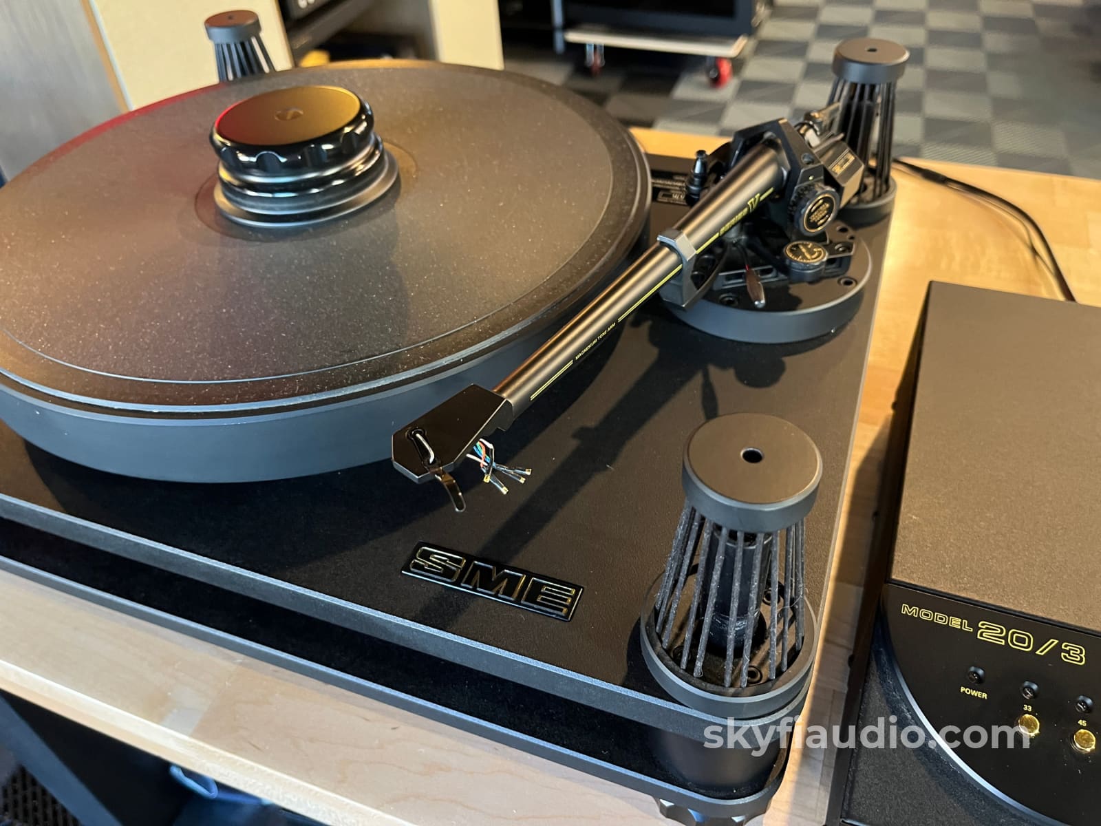 SME 20/3 Turntable - W/ Lyra Kleos MC Cartridge - SME Series V Arm Turntable