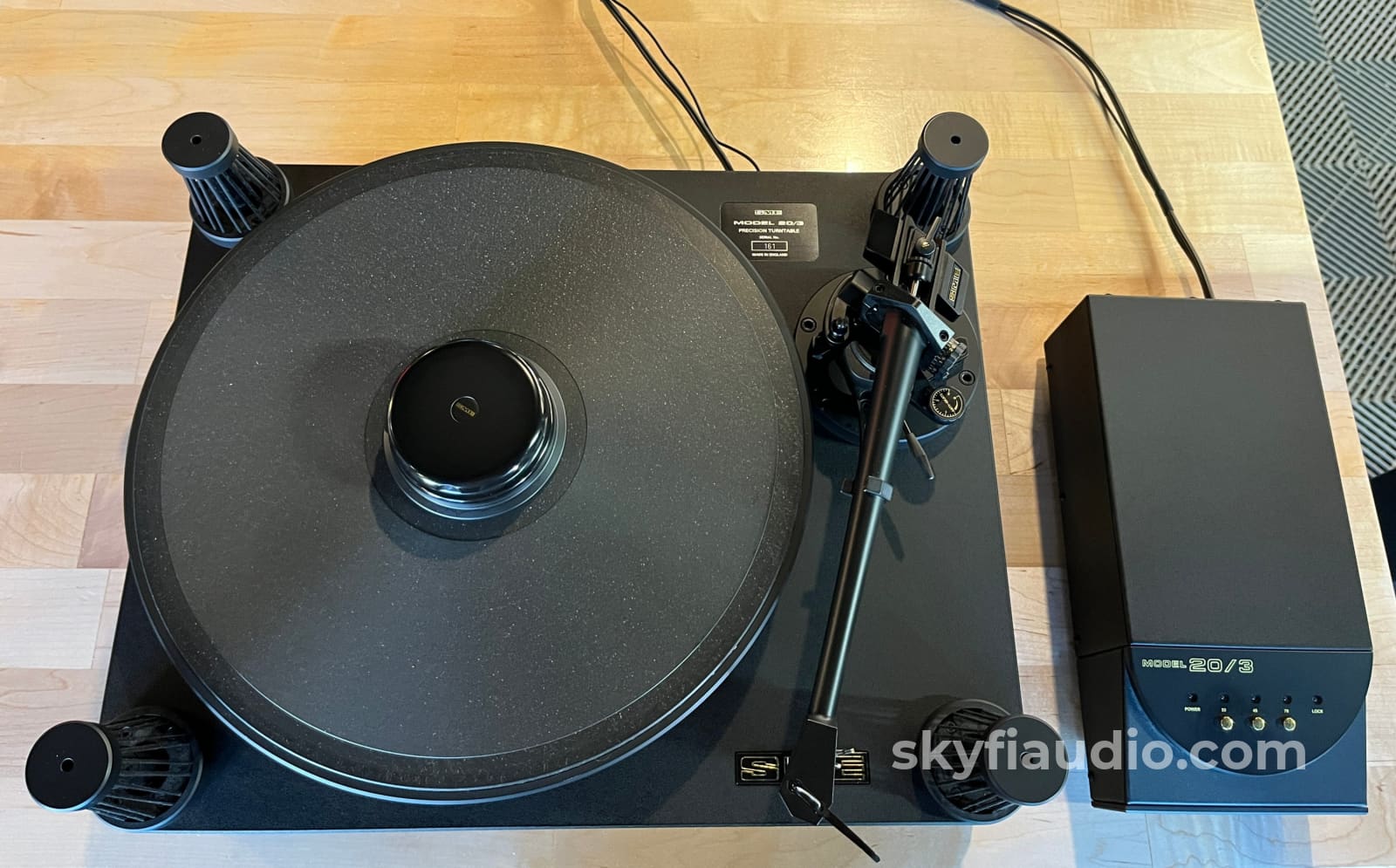 SME 20/3 Turntable - W/ Lyra Kleos MC Cartridge - SME Series V Arm Turntable