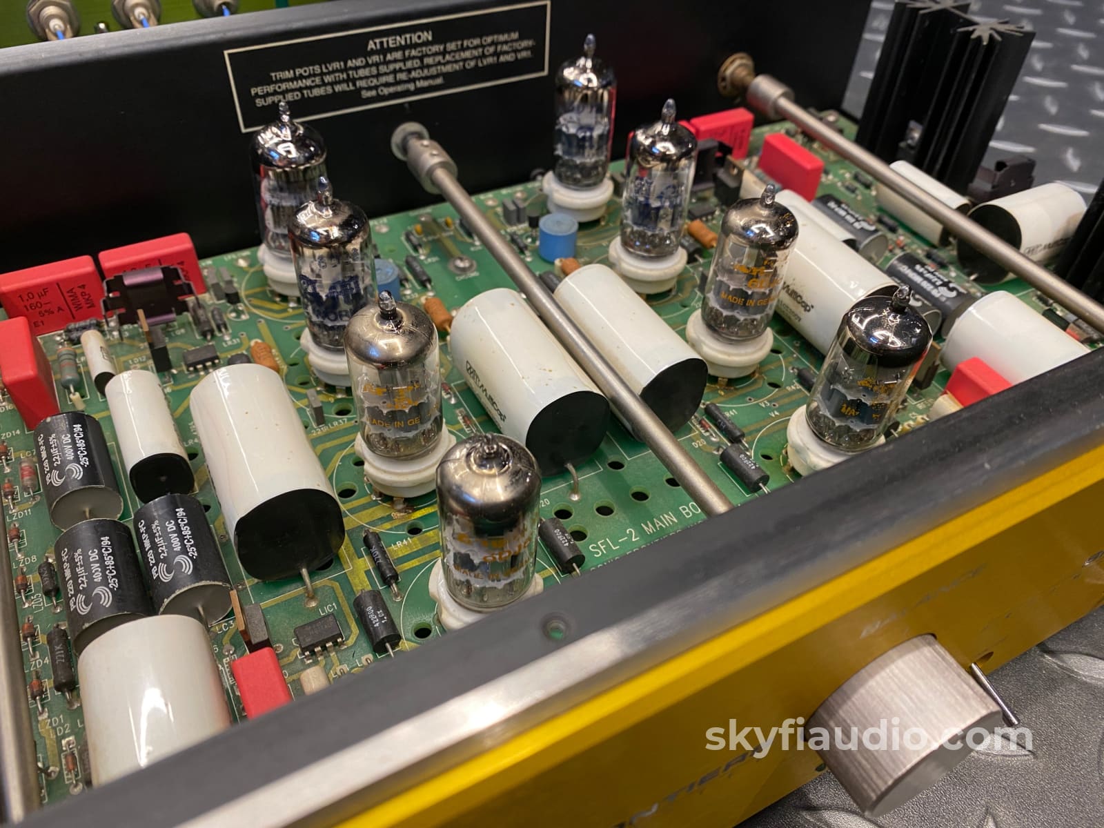 Sonic Frontiers Sfl-2 - All Tube Dual-Chassis Preamp Preamplifier