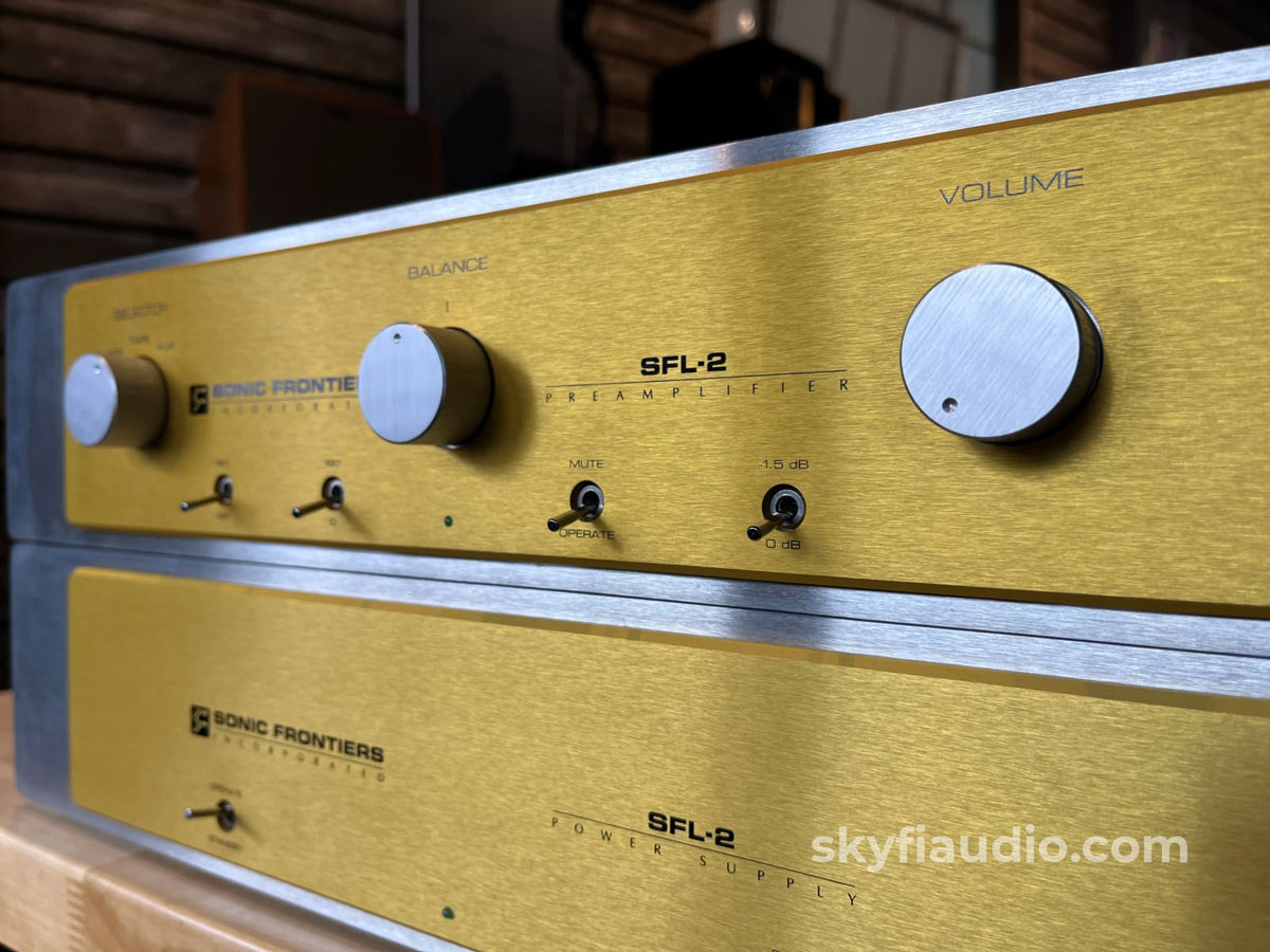 Sonic Frontiers SFL-2 Two Chassis Dual Mono Balanced Preamp - Preamplifier
