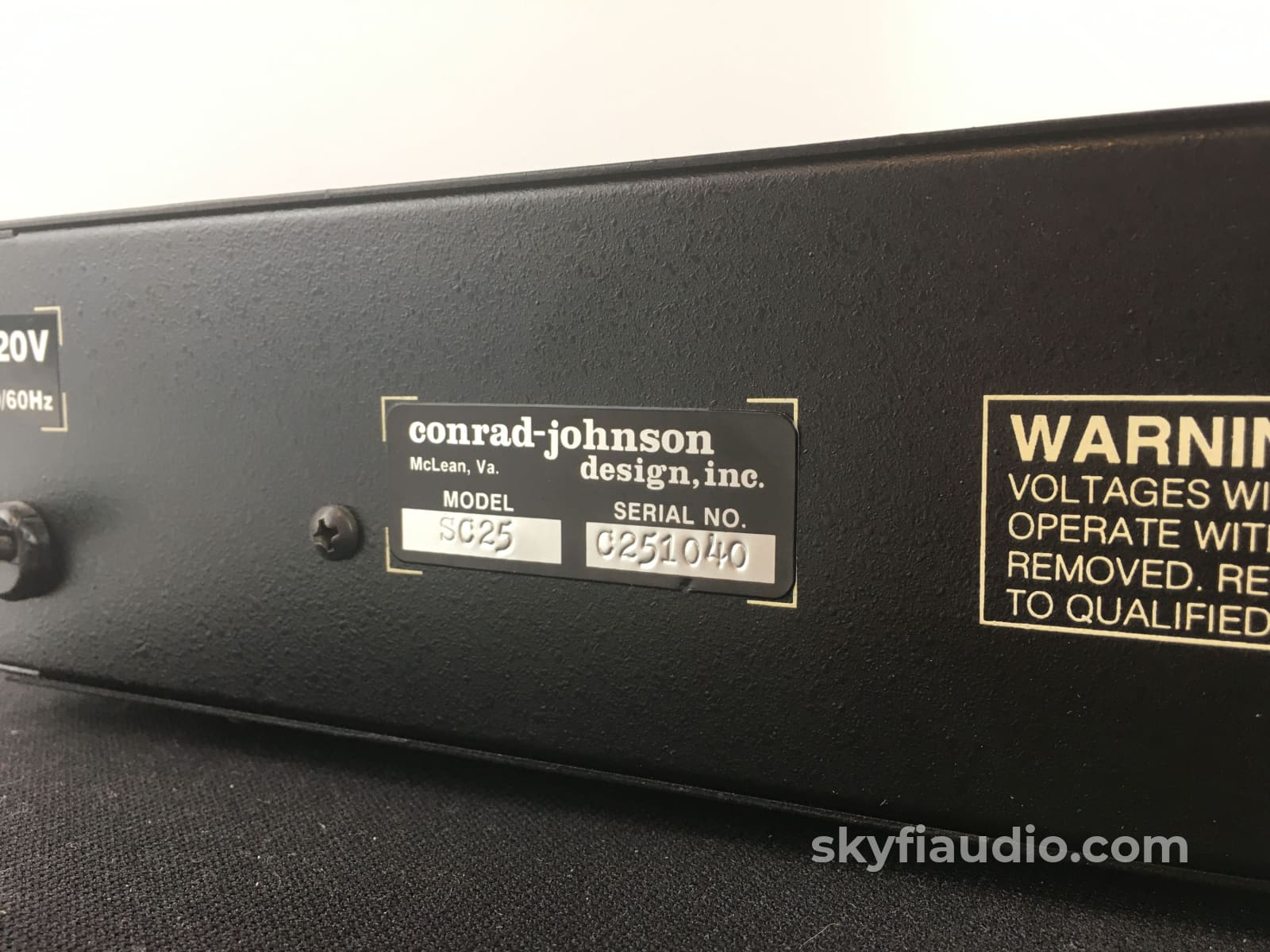 Sonographe Sc25 Fet Preamp By Conrad-Johnson Preamplifier