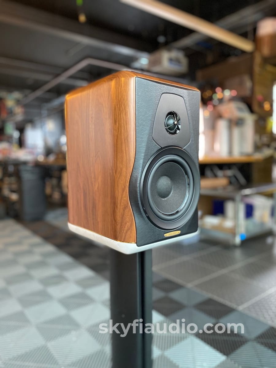 Sonus Faber Electa Amator III - Demo Set - Stunning! - In Store Only