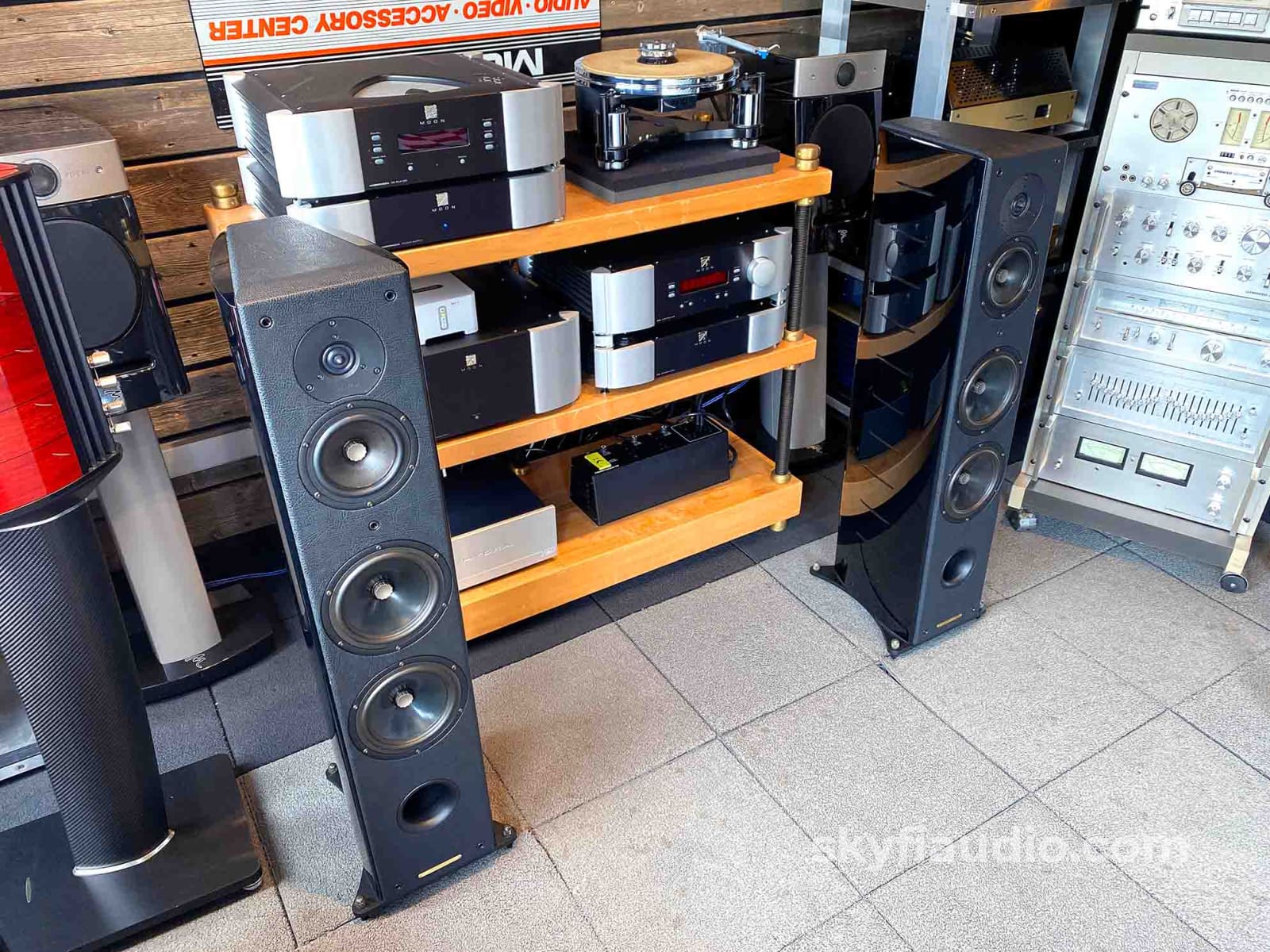 スピーカー Sonus Faber Grand Piano Domus Sonus Faber Grand Piano Domus Speakers - Gorgeous and Made in Italy