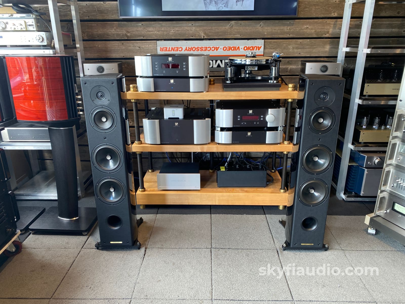 Sonus Faber Grand Piano Domus Speakers - Gorgeous And Made In Italy