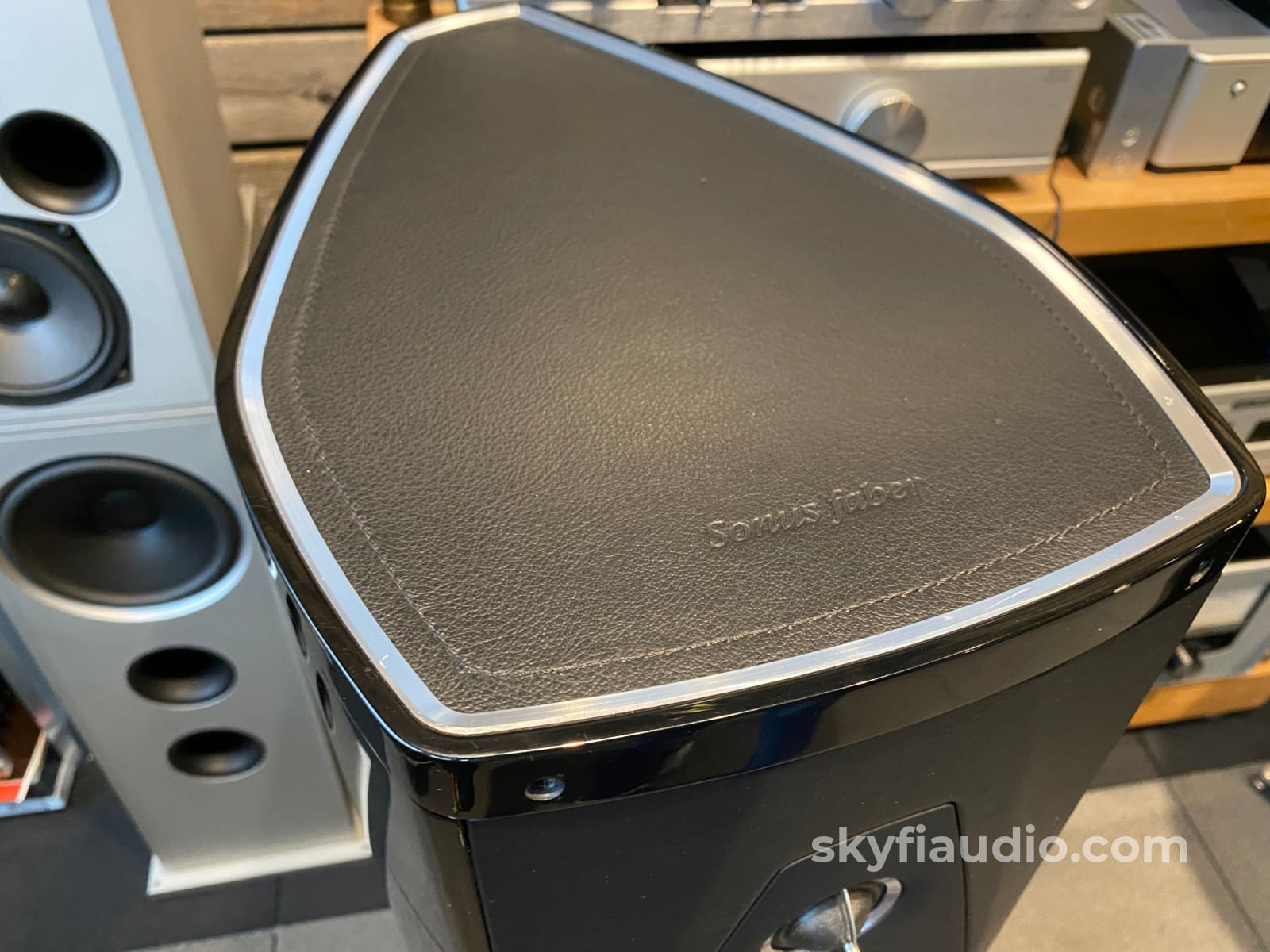 Sonus Faber Olympica Iii Speakers In Gloss Black And Leather