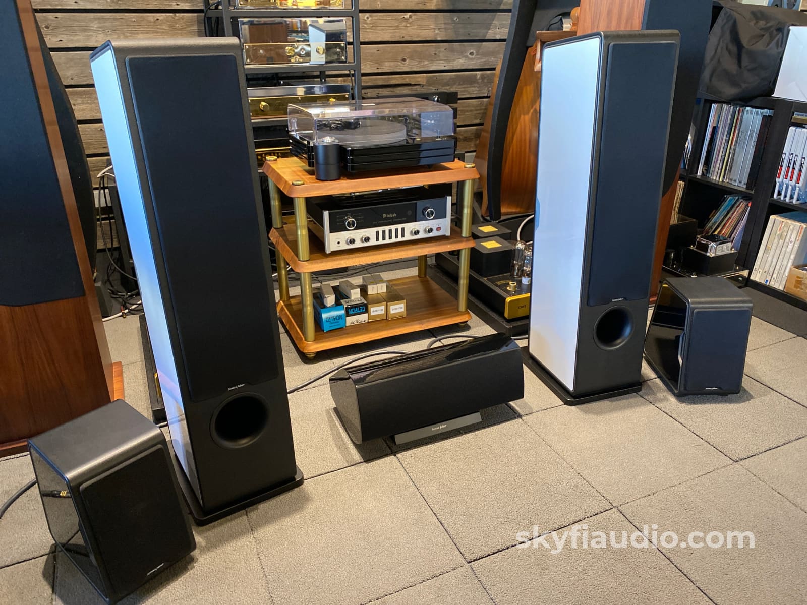 Sonus Faber Venere Center Channel Only Speakers