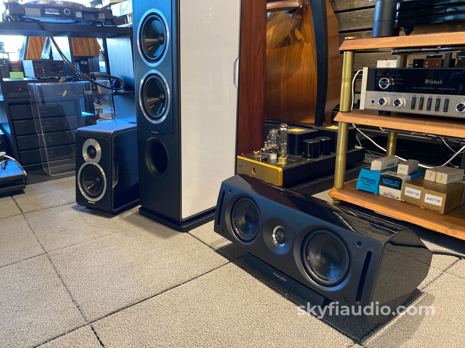 Sonus Faber Venere Center Channel Only Speakers