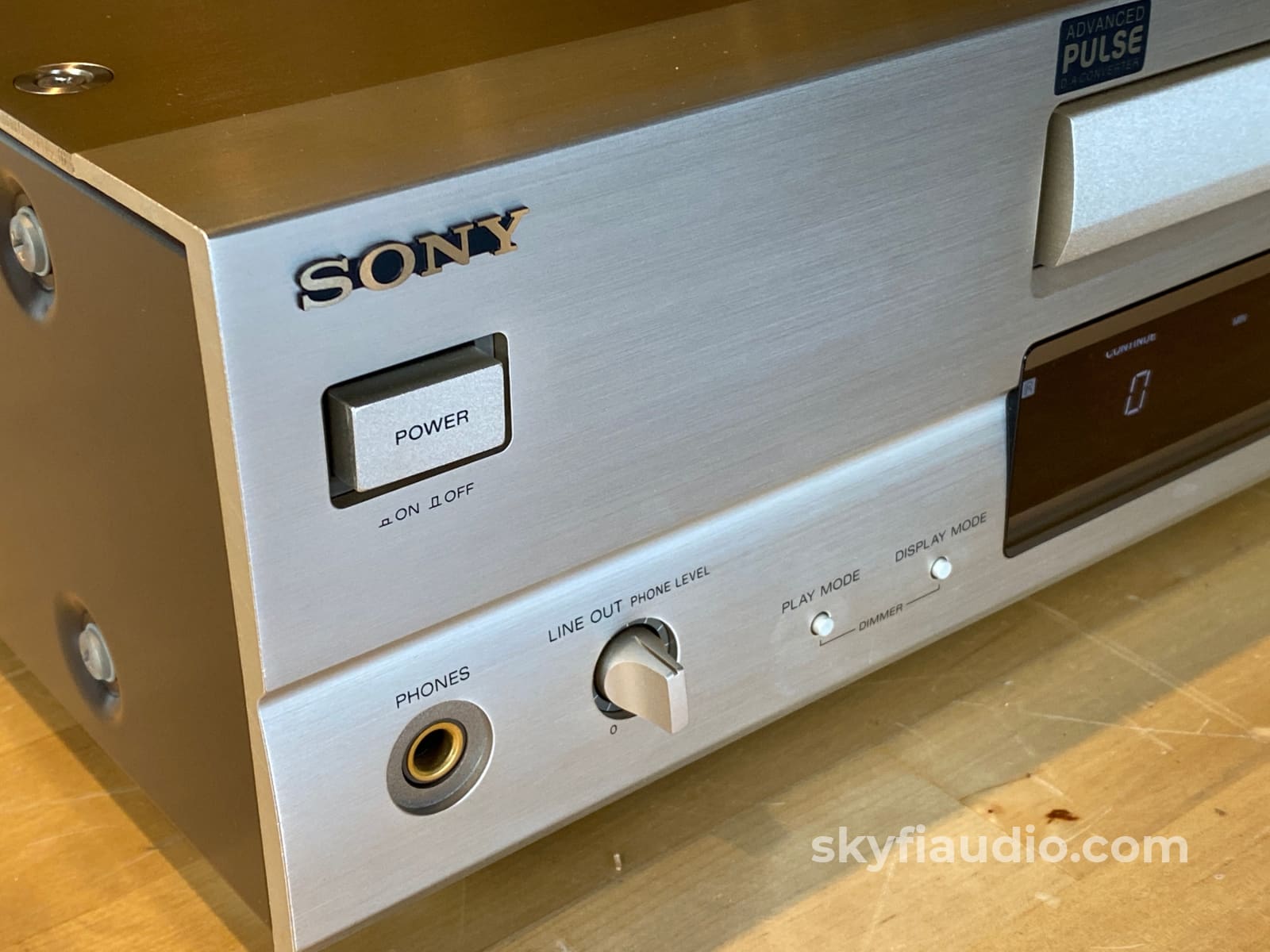 Sony Cdp-X707Es 20-Bit Vintage And Rare Cd Player - See Video + Digital