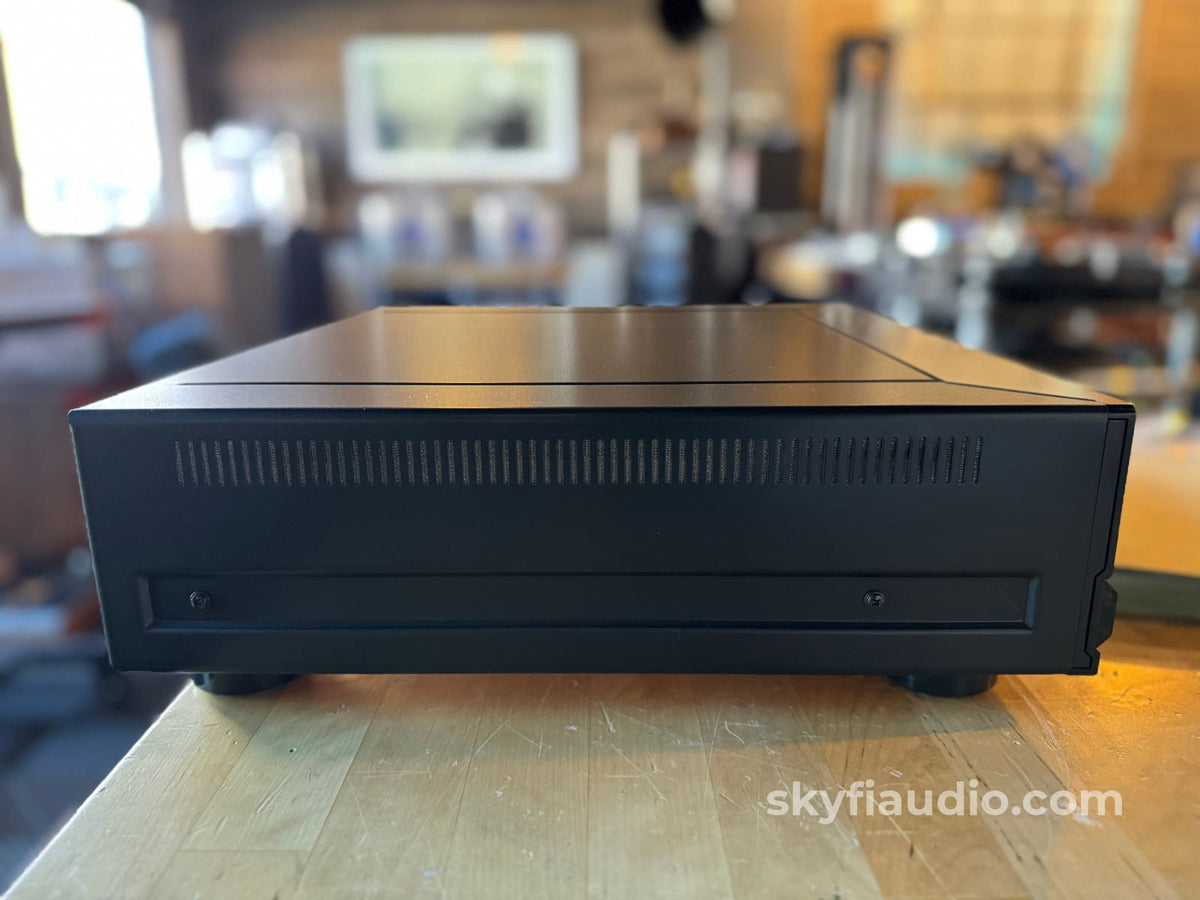 Sony Dvp - S9000Es Reference Dvd/Cd/Sacd Player Cd + Digital