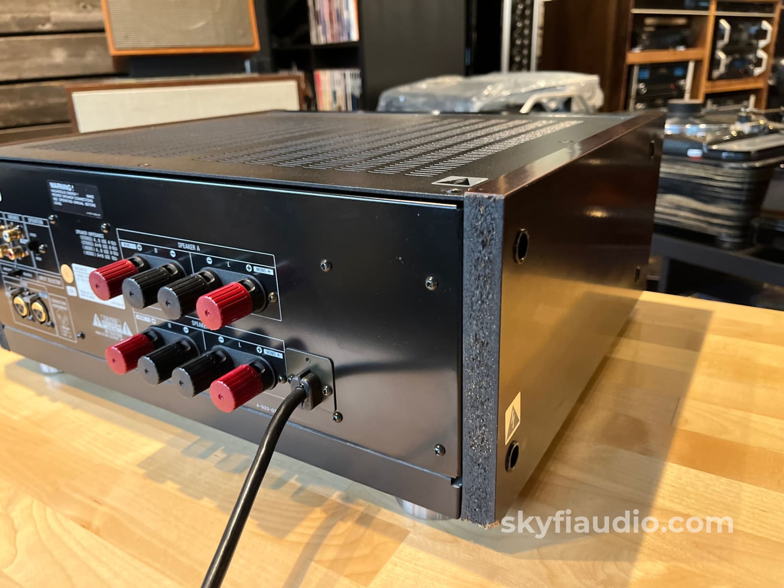 Sony TA-N80ES Vintage ES Series Solid State Amplifier - 200W - Amplifier