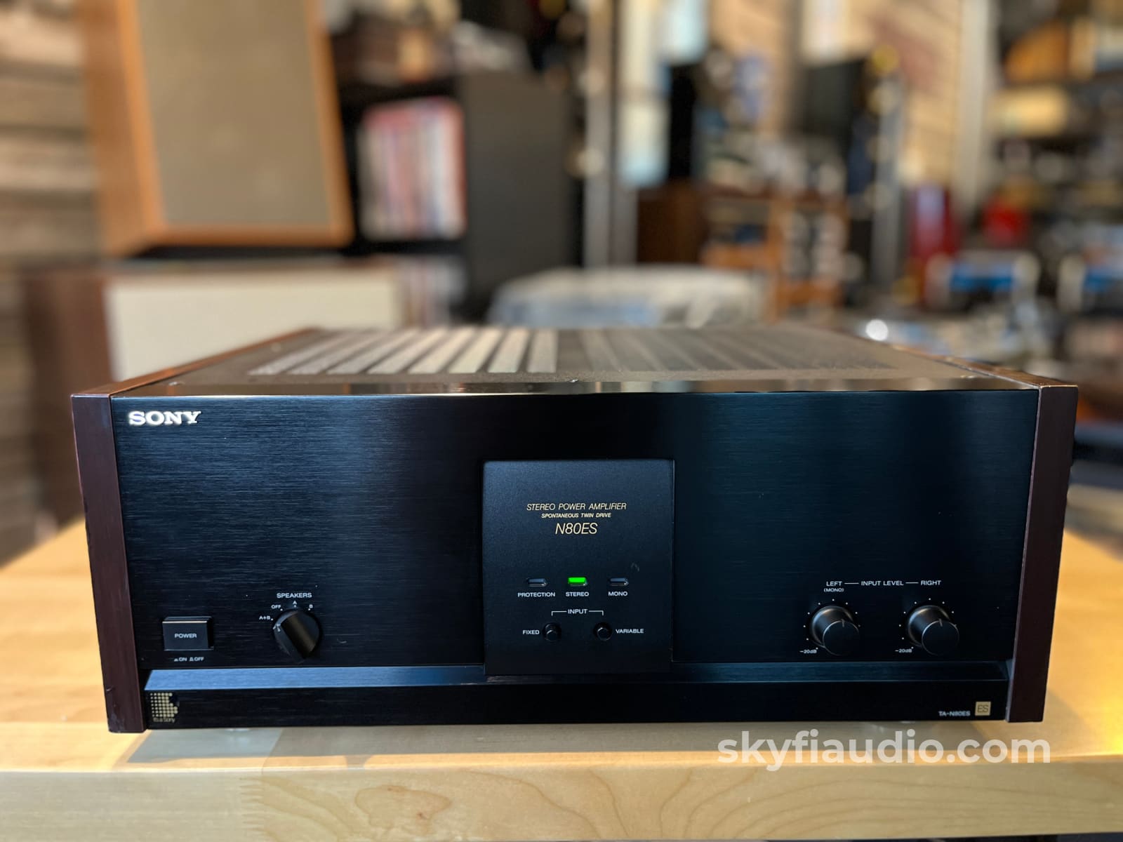 Sony TA-N80ES Vintage ES Series Solid State Amplifier - 200W - Amplifier