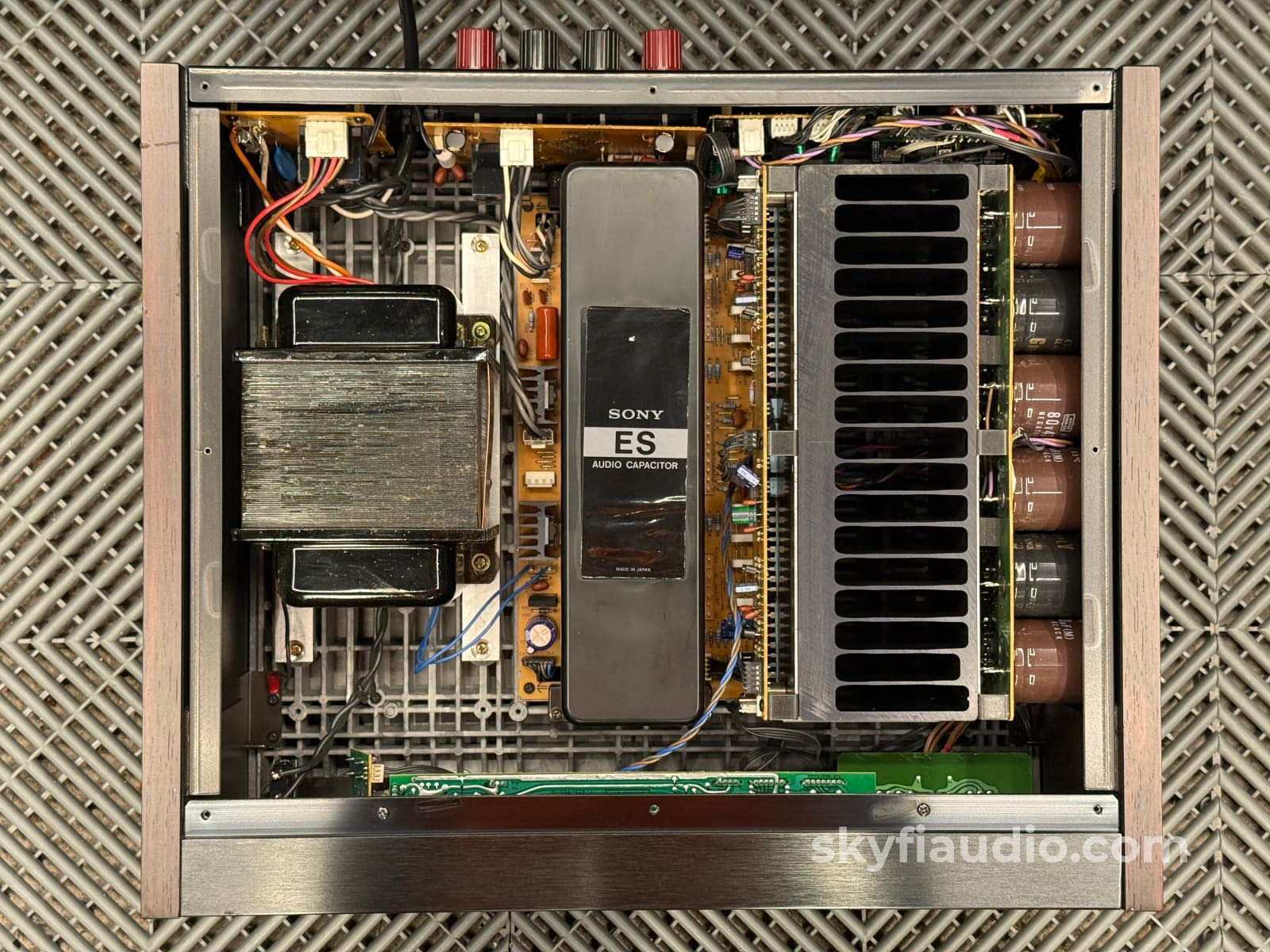 Sony TA-N80ES Vintage ES Series Solid State Amplifier - 200W - Amplifier