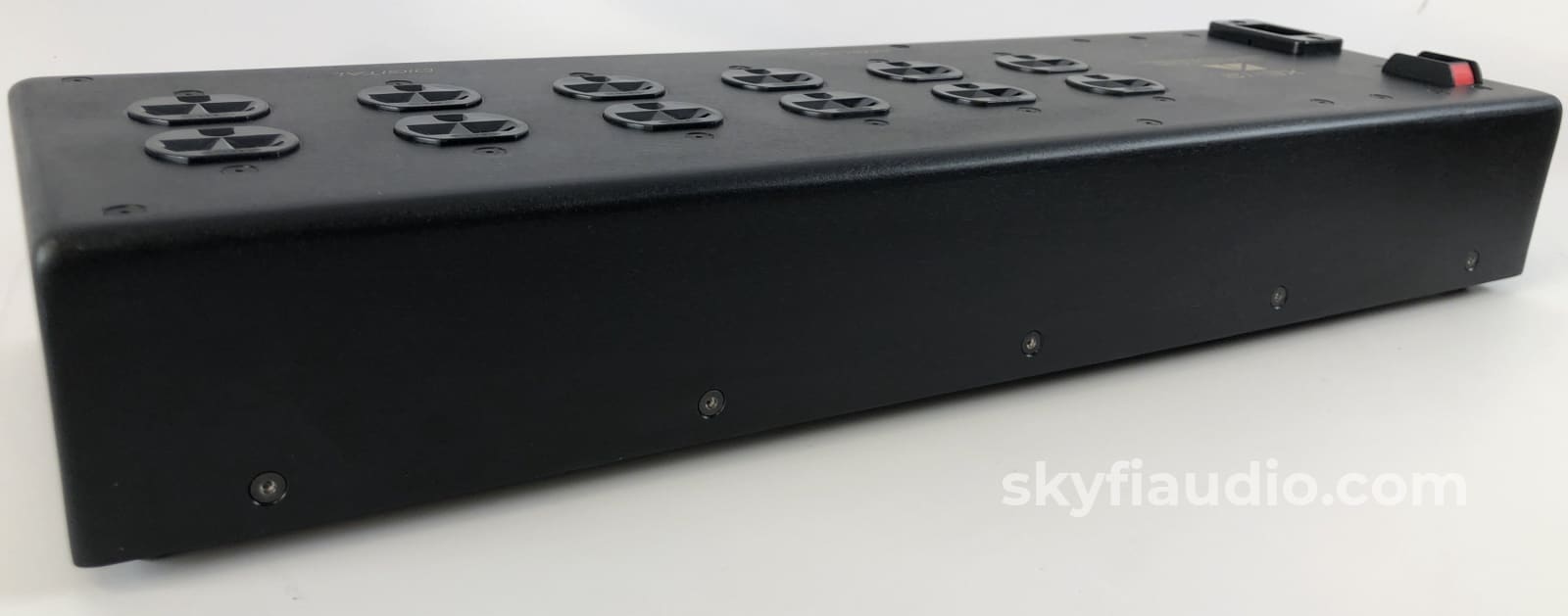 Sound Application Xe-12 Power Conditioner