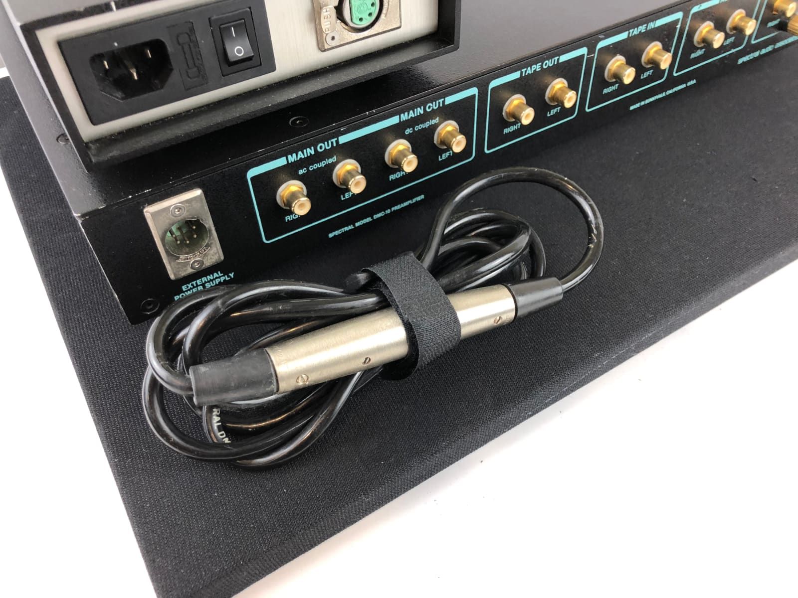 Spectral Dmc-10 Gamma Preamp With Phono Input Amplifier