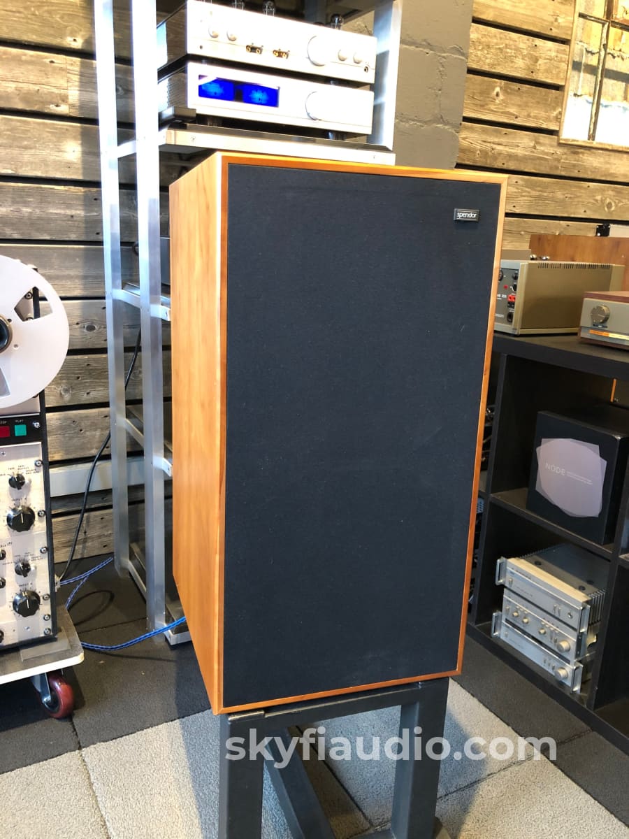 Spendor Sp100 3-Way Speakers With Stands Gorgeous Teak Finish