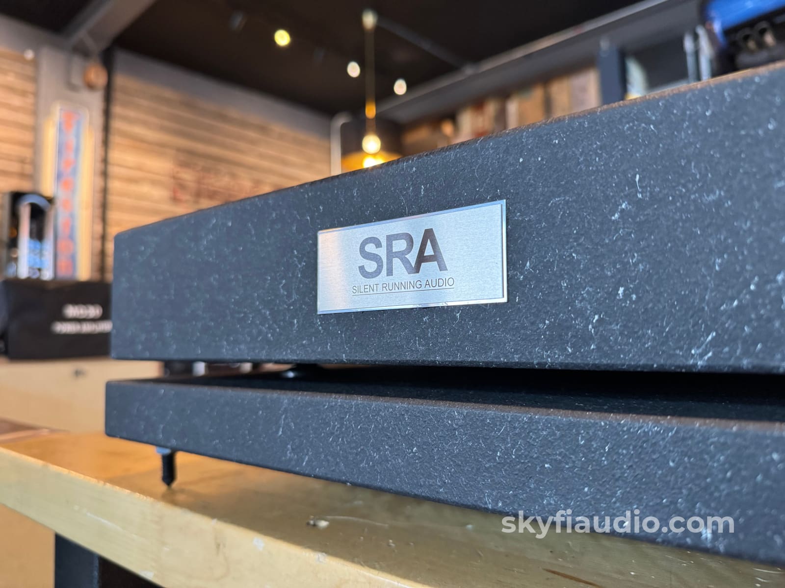 SRA (Silent Running Audio) - Lamm M2.2 Amplifier Stand (Single) - Works With Others Accessory