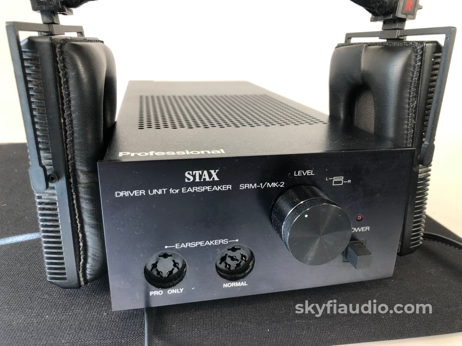 Stax Professional Headphones with SRM-1/MK-2 Amplifier