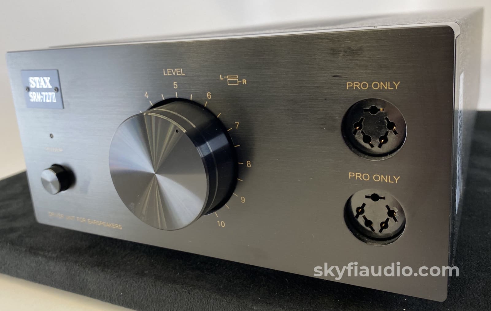 Stax Srm-727-Ii Headphone Amplifier With Lambda Classic Headphones