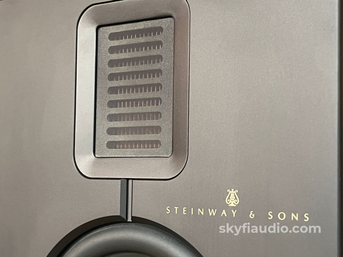 Steinway Lyngdorf S-Series System - Complete - Speakers
