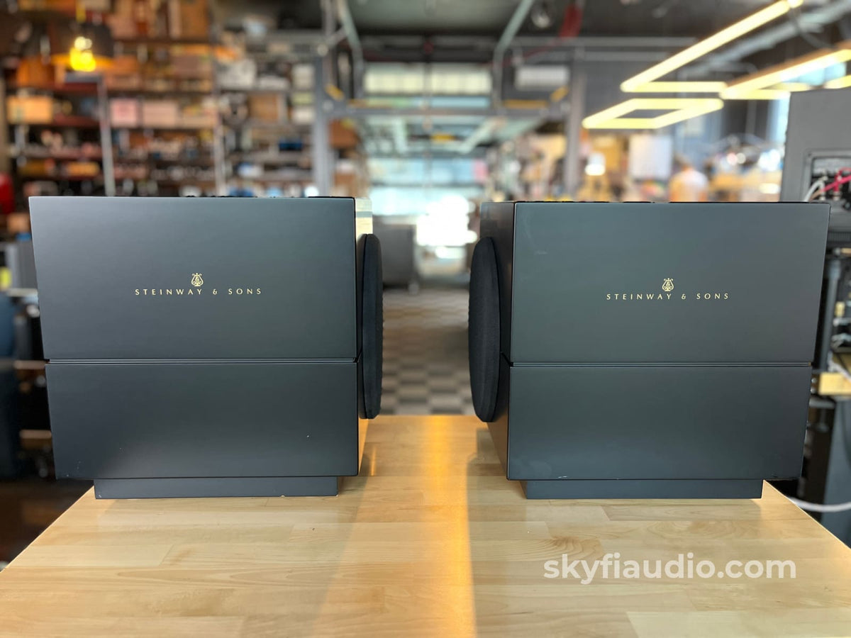 Steinway Lyngdorf S-Series System - Complete - Speakers