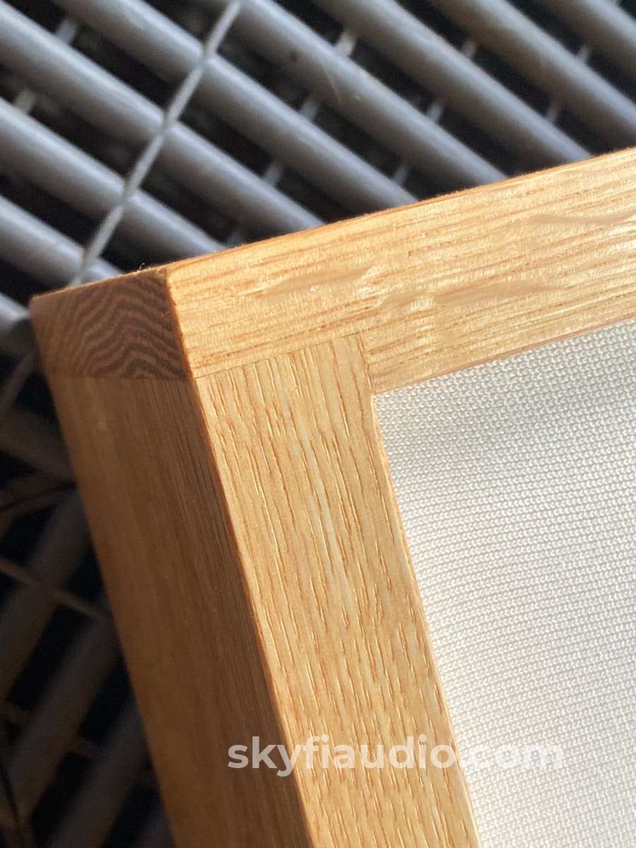 Stillpoints Aperture Acoustic Panel - Oak W/ Cream Cloth Triangle Hook (Original Version) Accessory