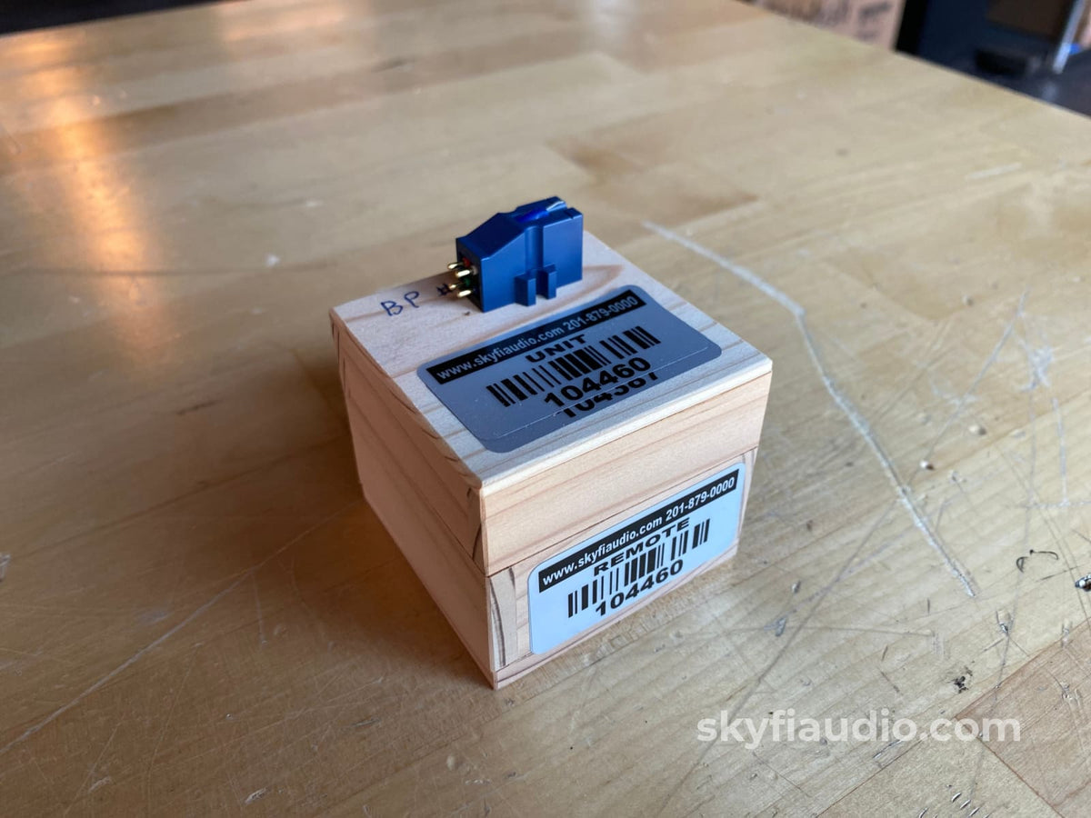 Sumiko Blue Point No. 2 Mc (Moving-Coil) Cartridge Lightly Used Phono