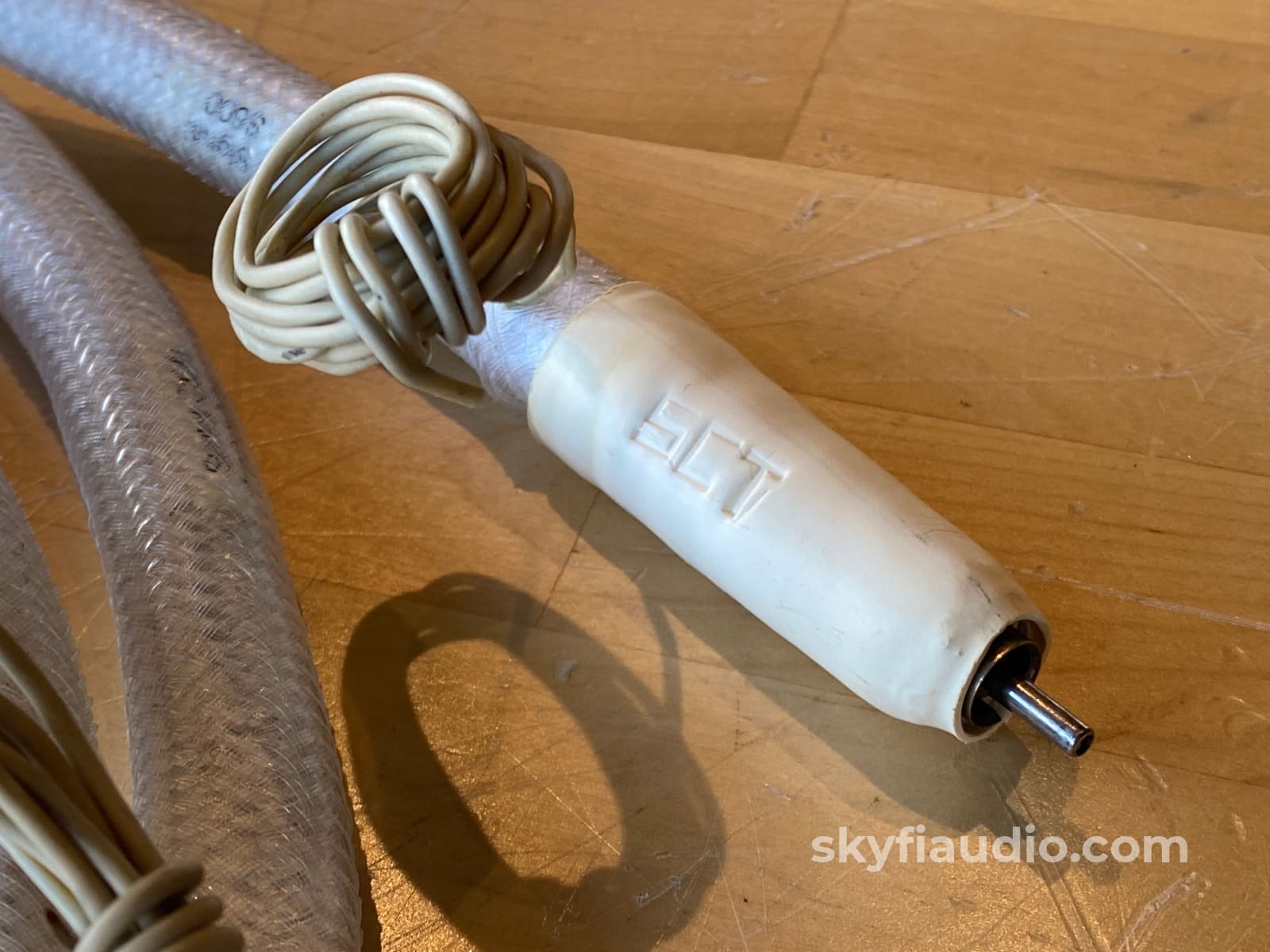 Sunny Cable Technology Signal 600 Rca Interconnects (Pair) - 6Ft Cables