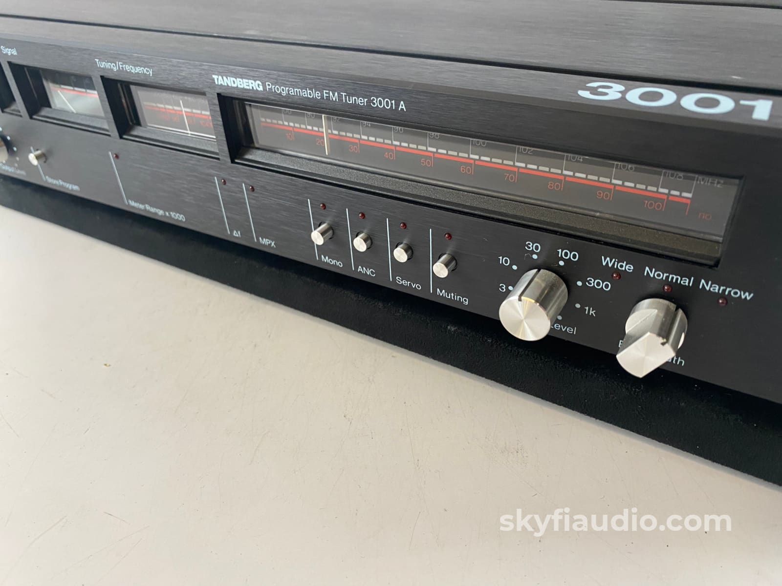 Tandberg 3001A Analog Tuner - Top 5 Tuners Of All Time